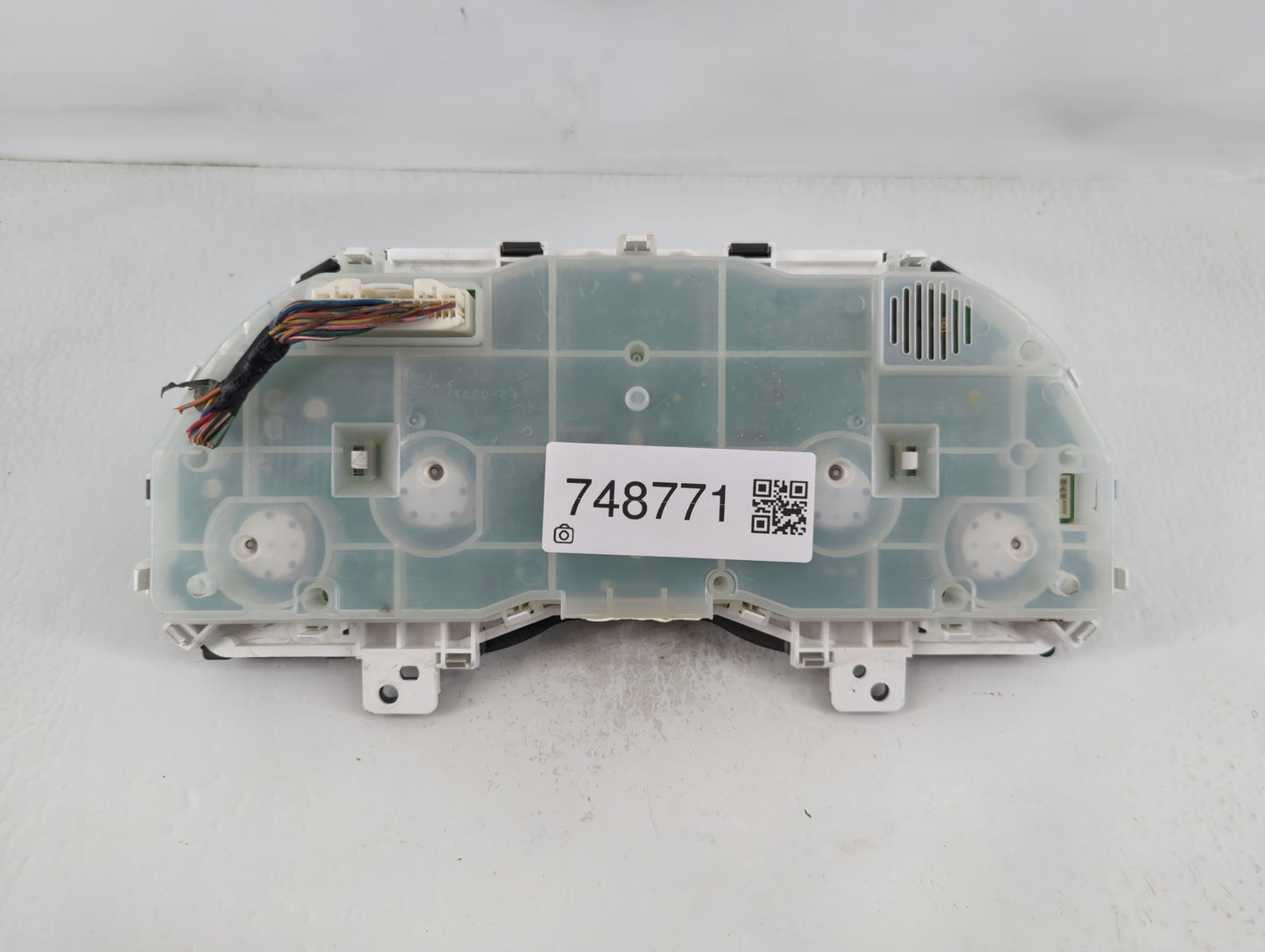 2011 Subaru Legacy Instrument Cluster Speedometer Gauges P/N:85003AJ31A Fits OEM Used Auto Parts - Oemusedautoparts1.com