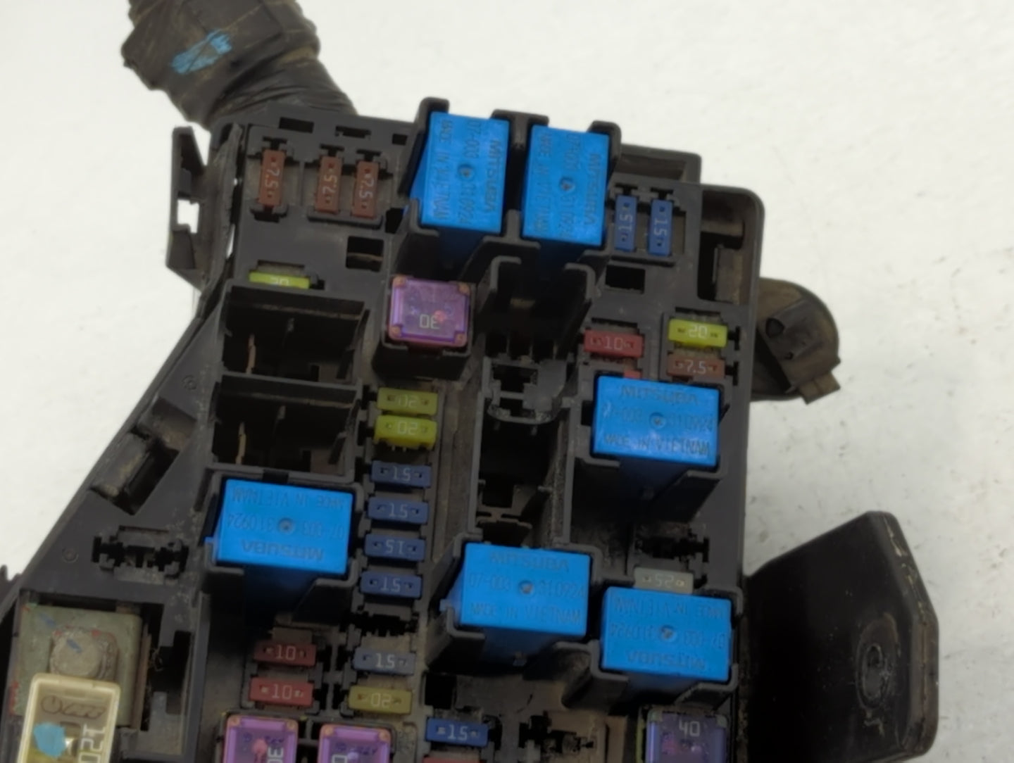 2010-2014 Subaru Legacy Fusebox Fuse Box Panel Relay Module P/N:MB702800B Fits Fits 2010 2011 2012 2013 2014 OEM Used Auto P