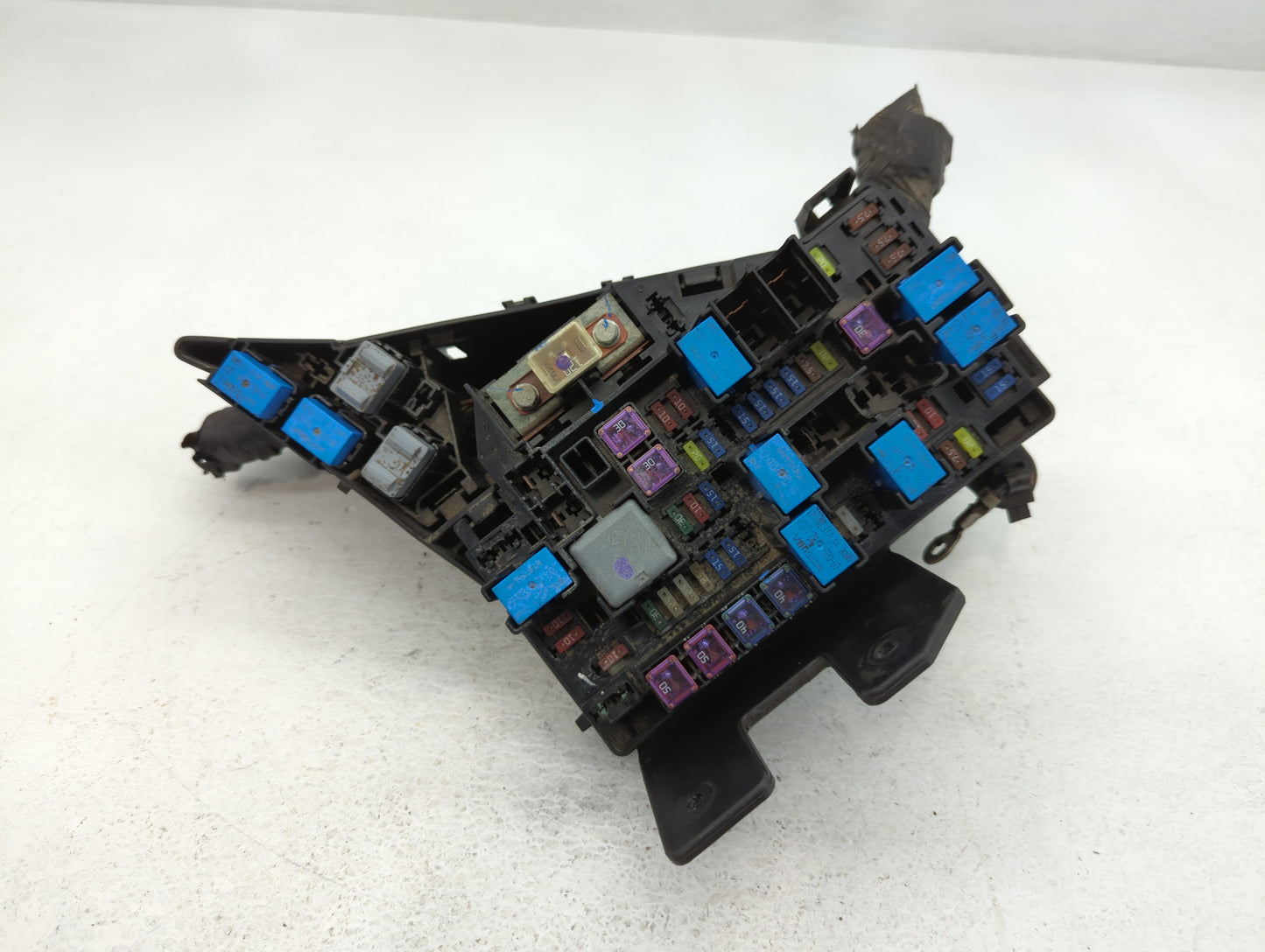 2010-2014 Subaru Legacy Fusebox Fuse Box Panel Relay Module P/N:MB702800B Fits Fits 2010 2011 2012 2013 2014 OEM Used Auto P
