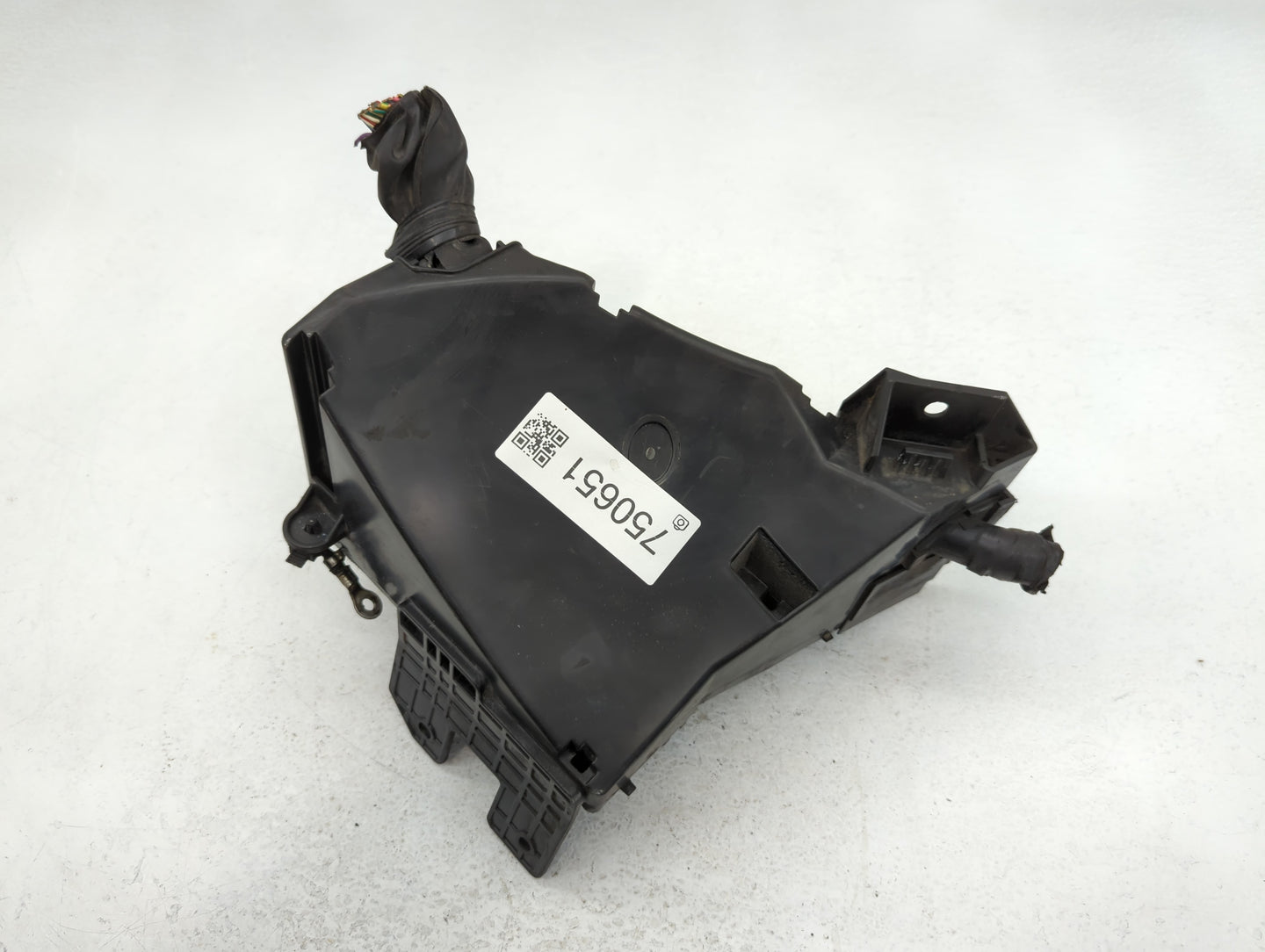 2010-2014 Subaru Legacy Fusebox Fuse Box Panel Relay Module P/N:MB702800B Fits Fits 2010 2011 2012 2013 2014 OEM Used Auto P