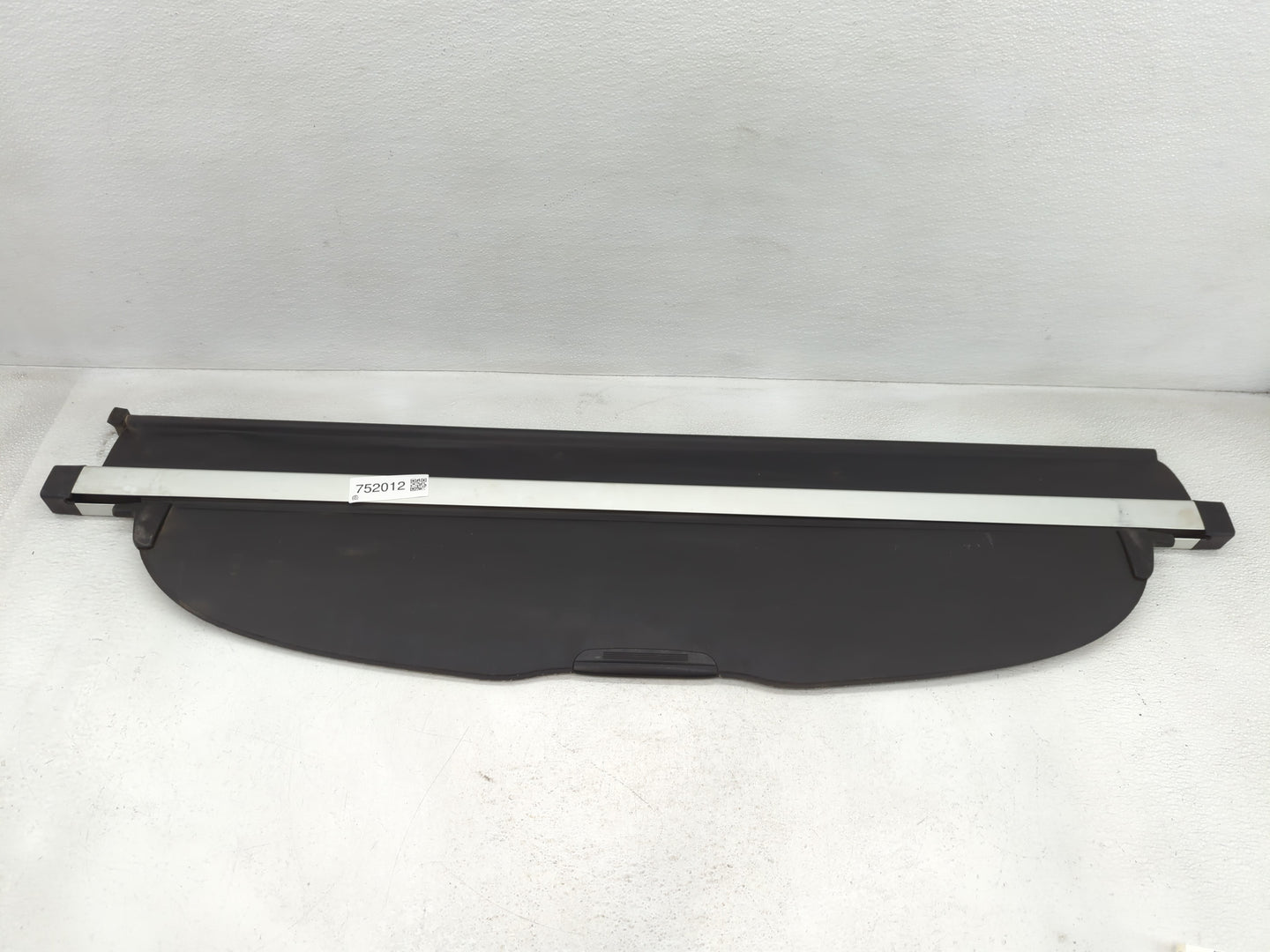 2011 Subaru Legacy Rear Cargo Cover Storage Retractable Shade - Oemusedautoparts1.com