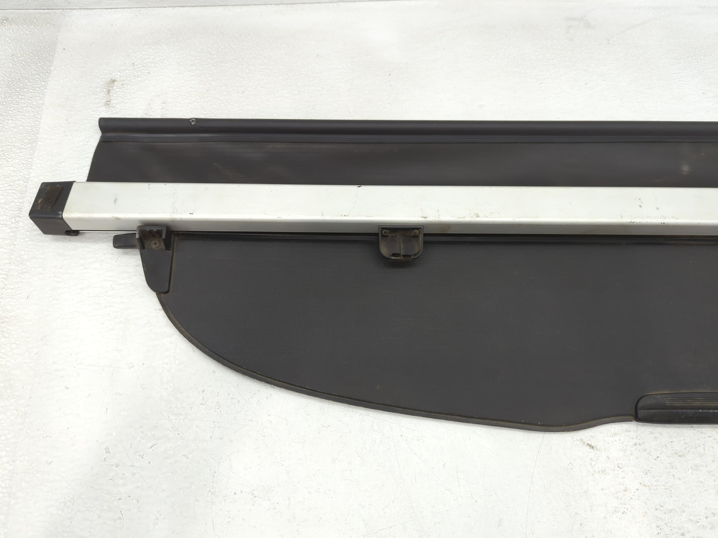 2011 Subaru Legacy Rear Cargo Cover Storage Retractable Shade - Oemusedautoparts1.com