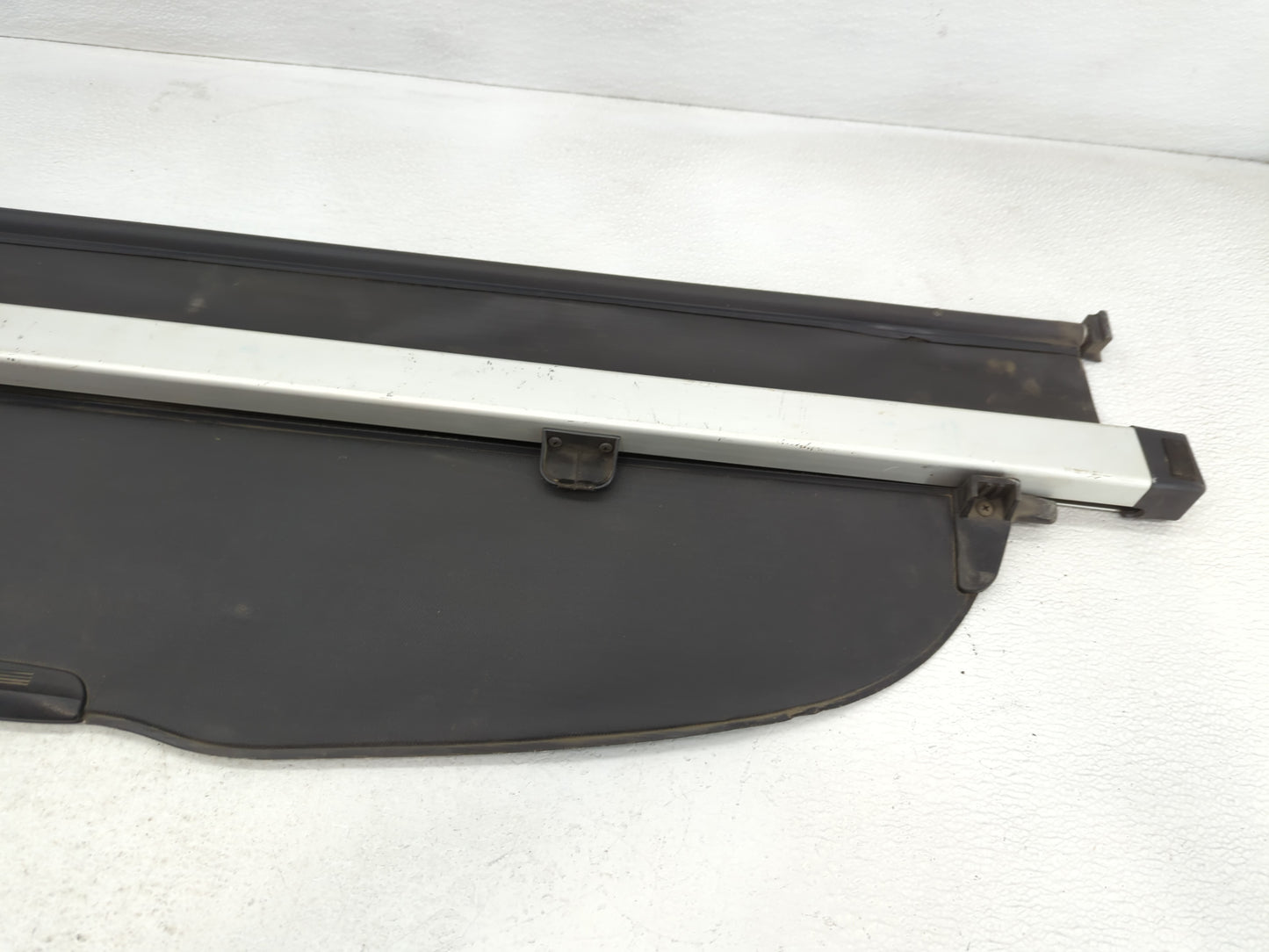2011 Subaru Legacy Rear Cargo Cover Storage Retractable Shade - Oemusedautoparts1.com