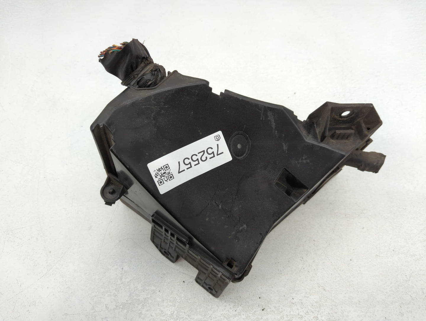 2010-2014 Subaru Legacy Fusebox Fuse Box Panel Relay Module P/N:MB503200B Fits Fits 2010 2011 2012 2013 2014 OEM Used Auto P