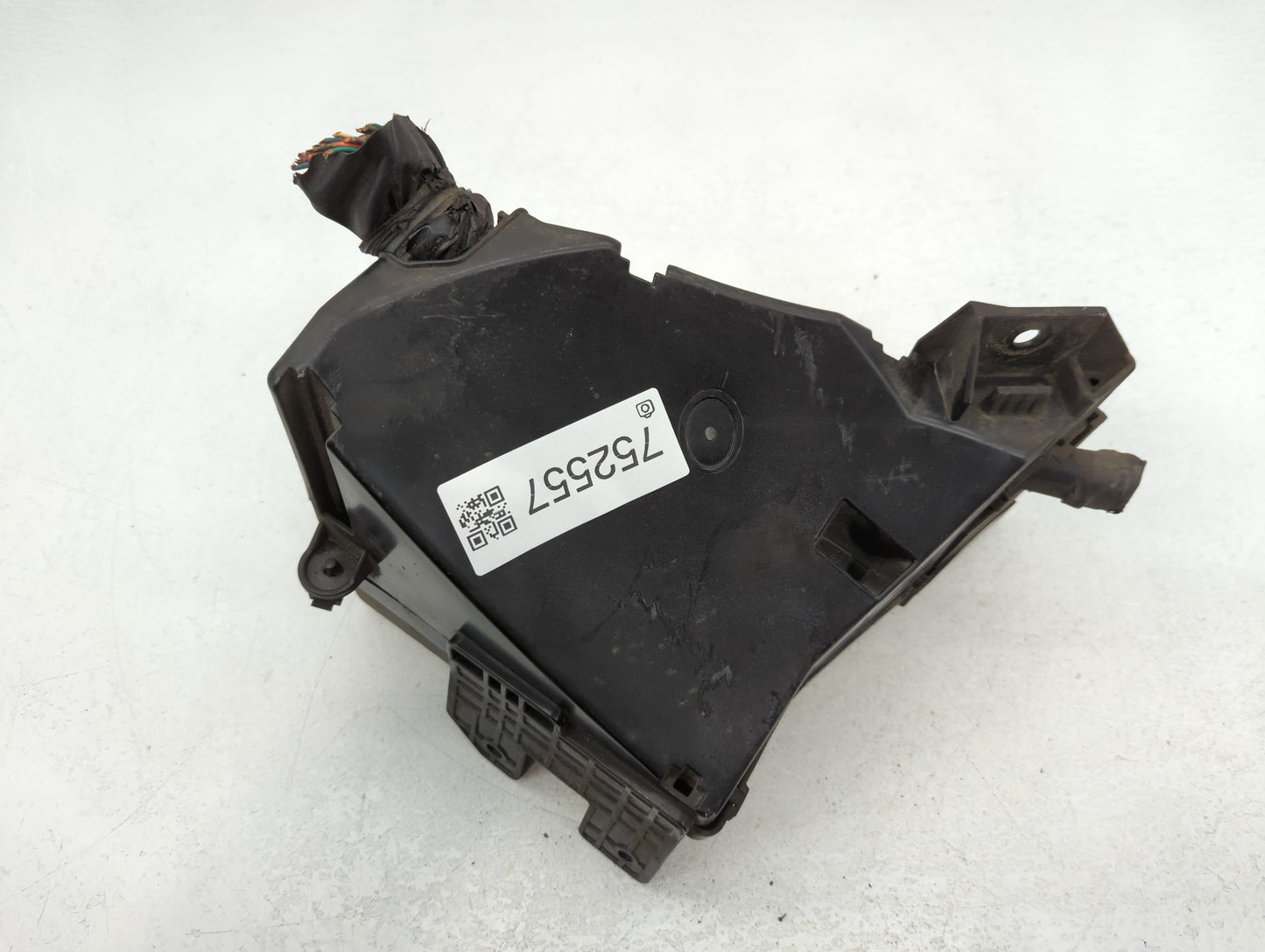 2010-2014 Subaru Legacy Fusebox Fuse Box Panel Relay Module P/N:MB503200B Fits Fits 2010 2011 2012 2013 2014 OEM Used Auto P