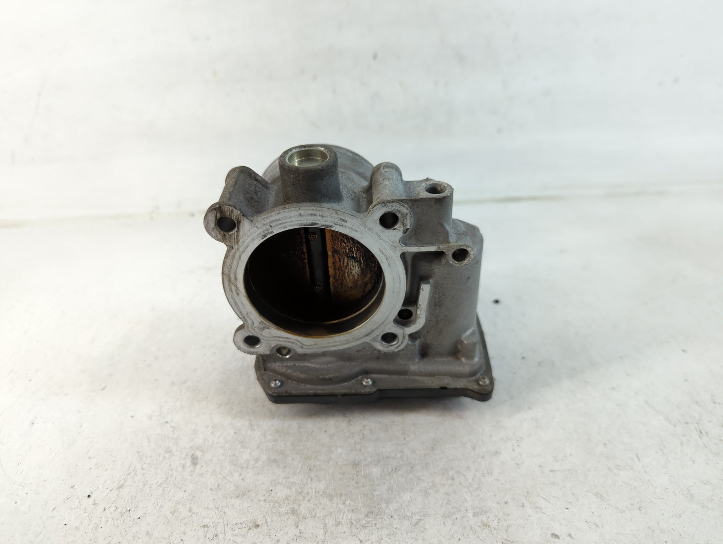 2010-2012 Subaru Legacy Throttle Body P/N:142003N02 16112AA350 Fits Fits 2010 2011 2012 OEM Used Auto Parts - Oemusedautopar