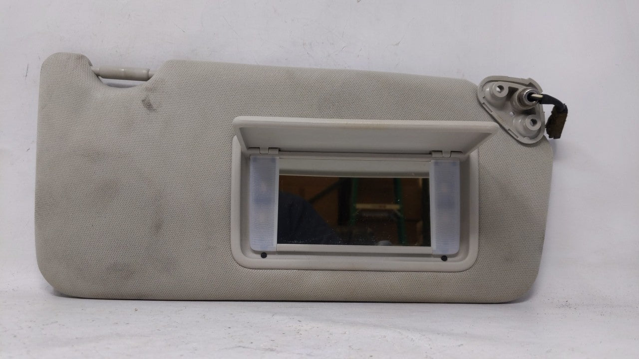 2010-2014 Subaru Legacy Sun Visor Shade Replacement Passenger Right Mirror Fits Fits 2010 2011 2012 2013 2014 OEM Used Auto 