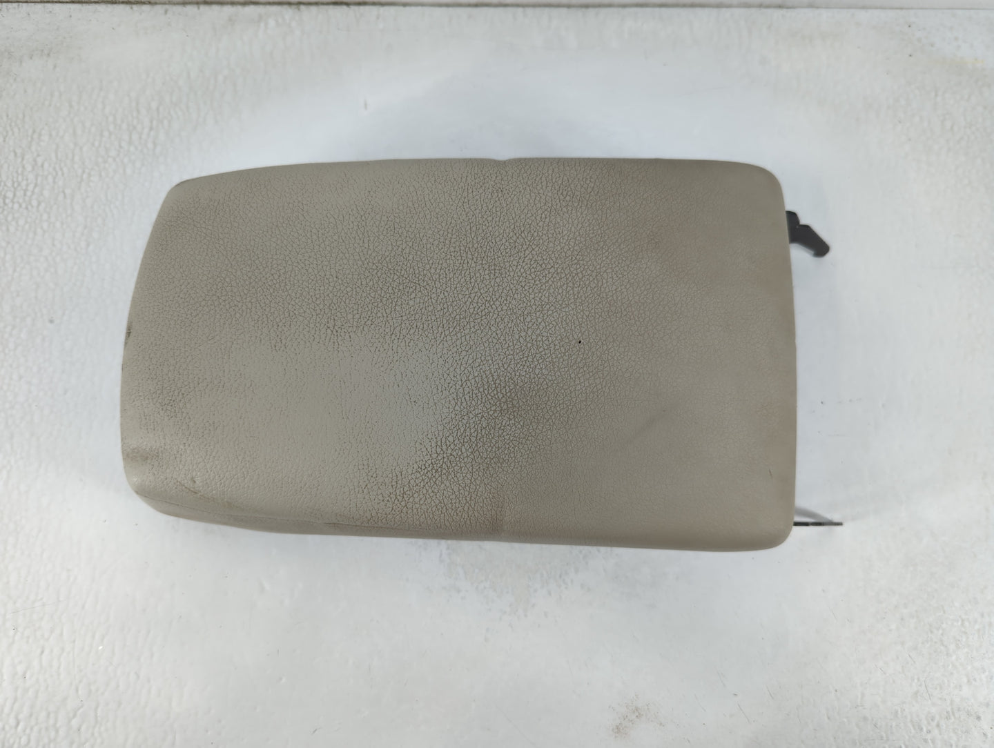 2011 Subaru Legacy Center Console Armrest Cover Lid Fits OEM Used Auto Parts - Oemusedautoparts1.com