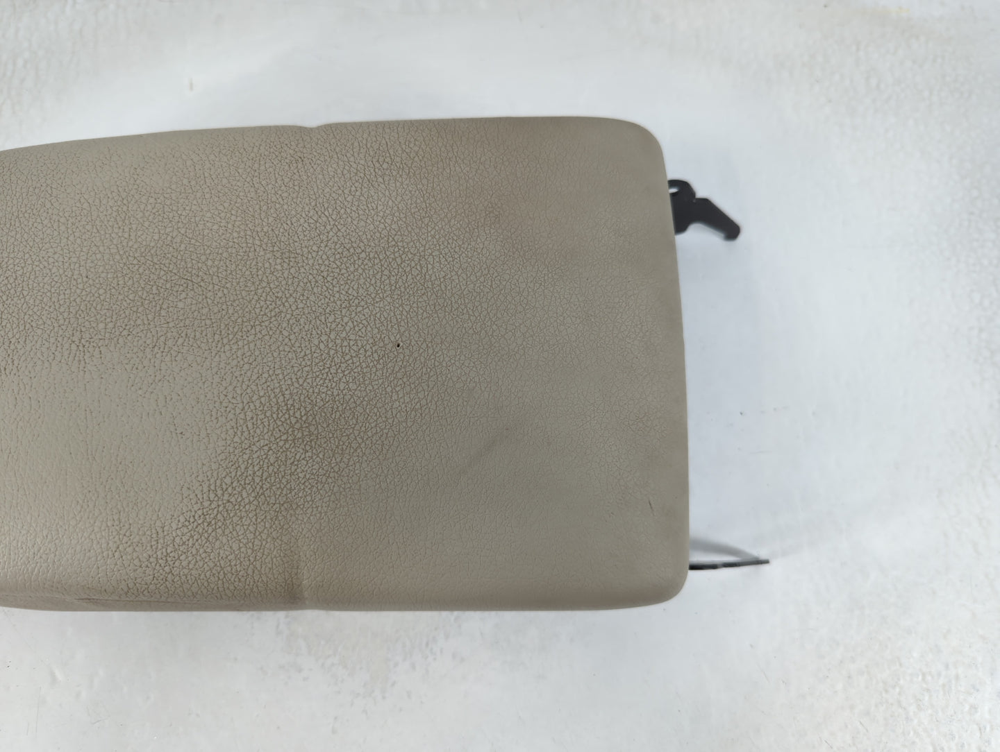 2011 Subaru Legacy Center Console Armrest Cover Lid Fits OEM Used Auto Parts - Oemusedautoparts1.com