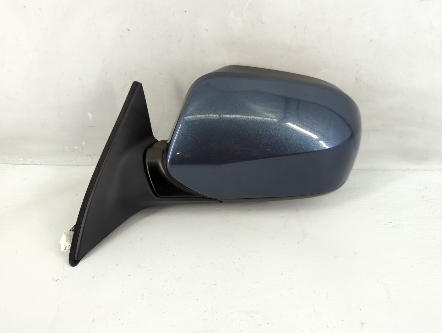 2011 Subaru Outback Side Mirror Replacement Driver Left View Door Mirror P/N:A1111-844 Fits OEM Used Auto Parts - Oemusedaut