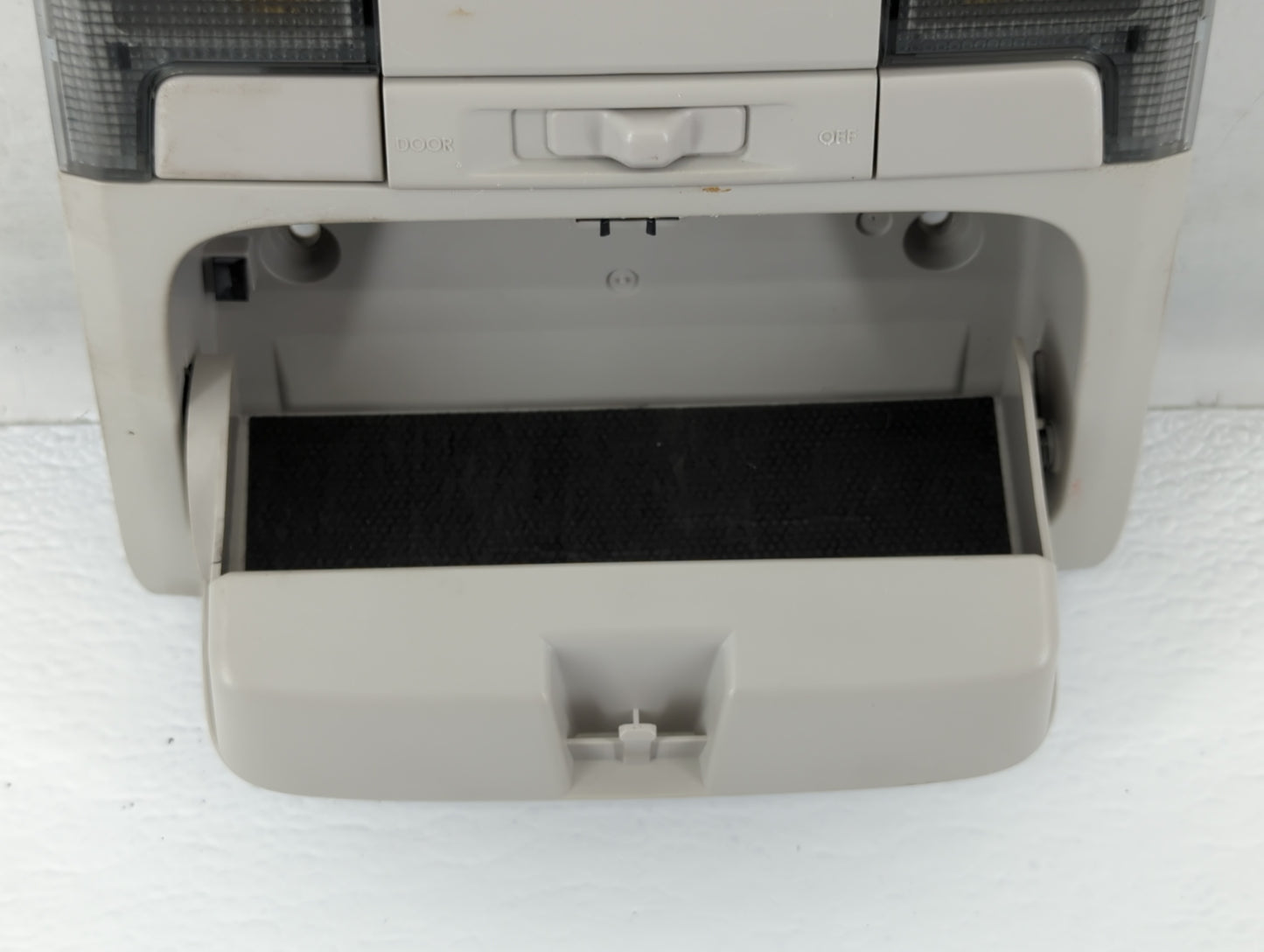 2011 Subaru Outback Overhead Roof Console - Oemusedautoparts1.com