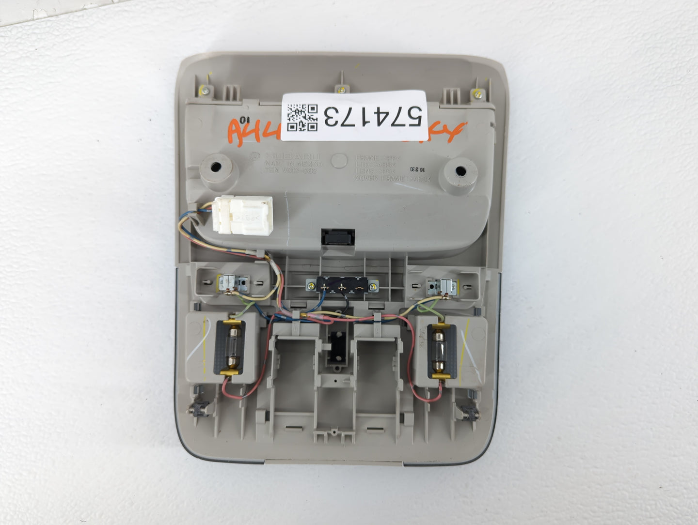2011 Subaru Outback Overhead Roof Console - Oemusedautoparts1.com
