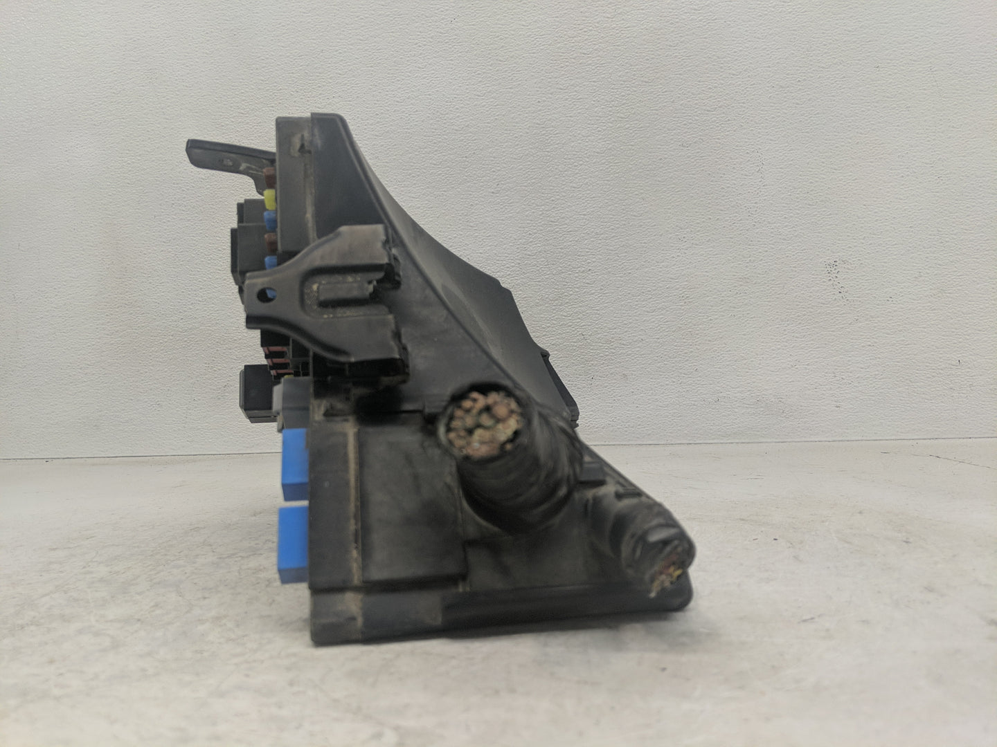 2010-2014 Subaru Tribeca Fusebox Fuse Box Panel Relay Module Fits Fits 2010 2011 2012 2013 2014 OEM Used Auto Parts - Oemuse