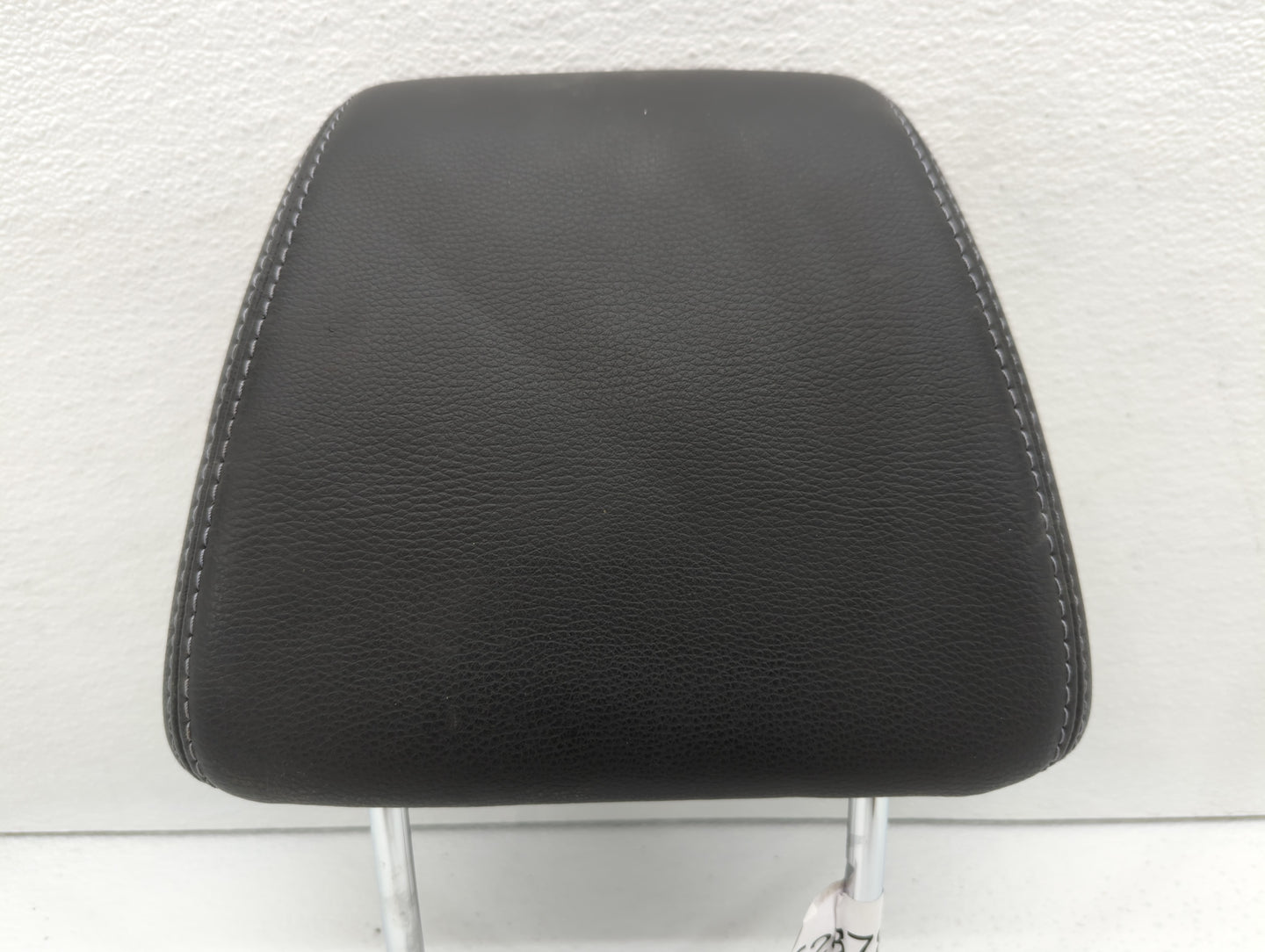 2010-2014 Subaru Tribeca Headrest Head Rest Front Driver Passenger Seat - Oemusedautoparts1.com