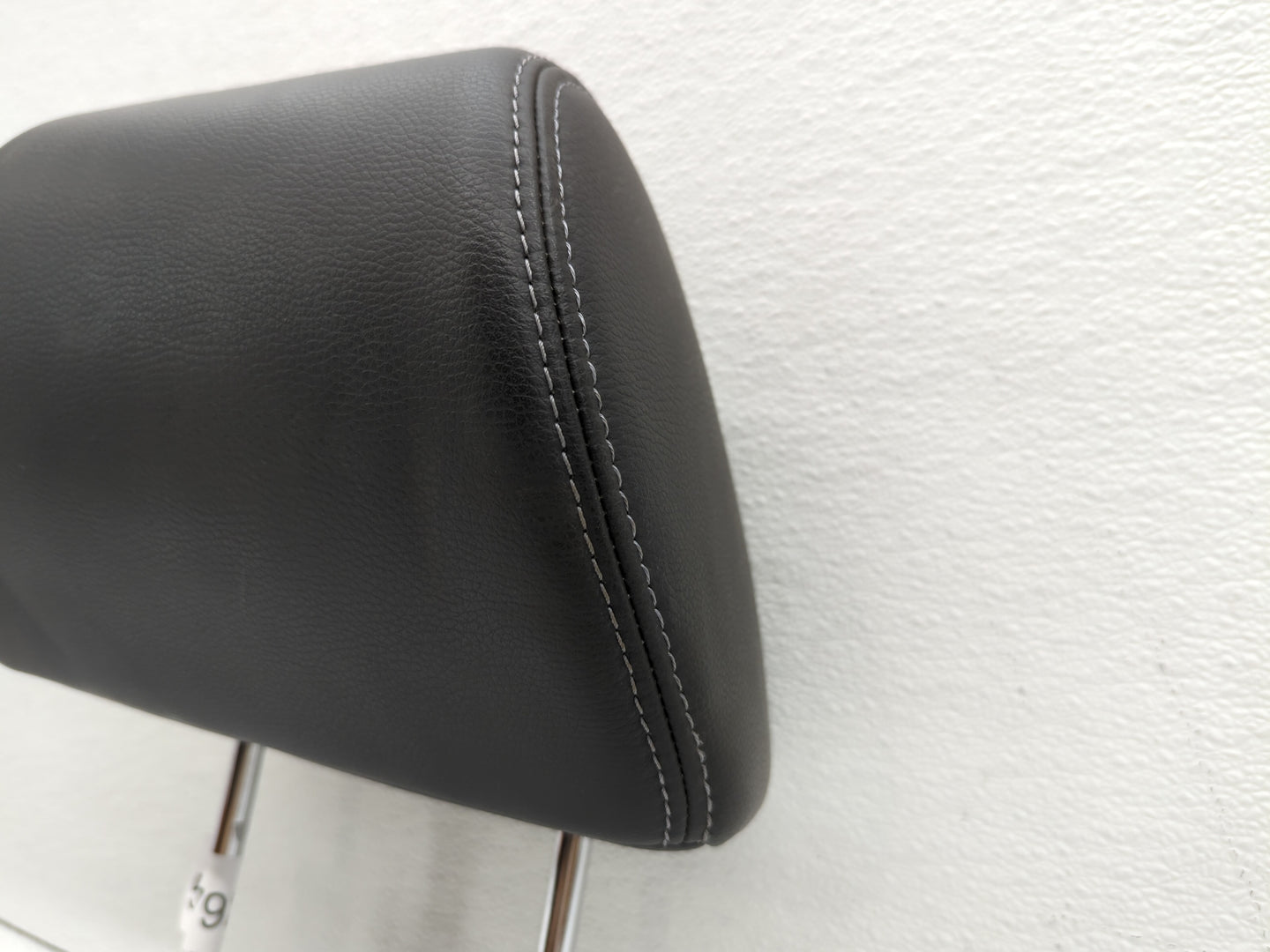 2010-2014 Subaru Tribeca Headrest Head Rest Front Driver Passenger Seat - Oemusedautoparts1.com