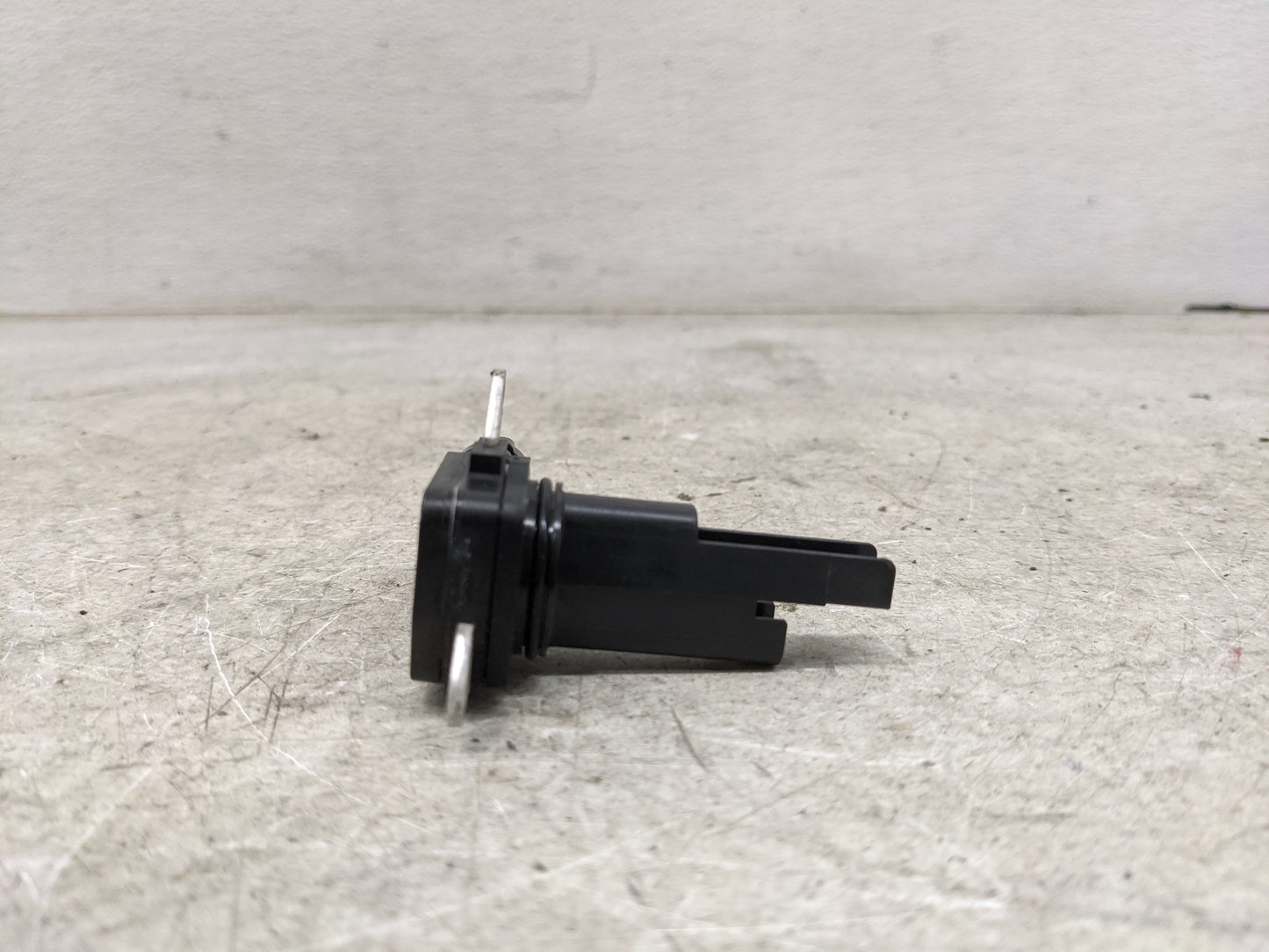 2009-2012 Suzuki Grand Vitara Mass Air Flow Meter Maf 1485708 - Oemusedautoparts1.com