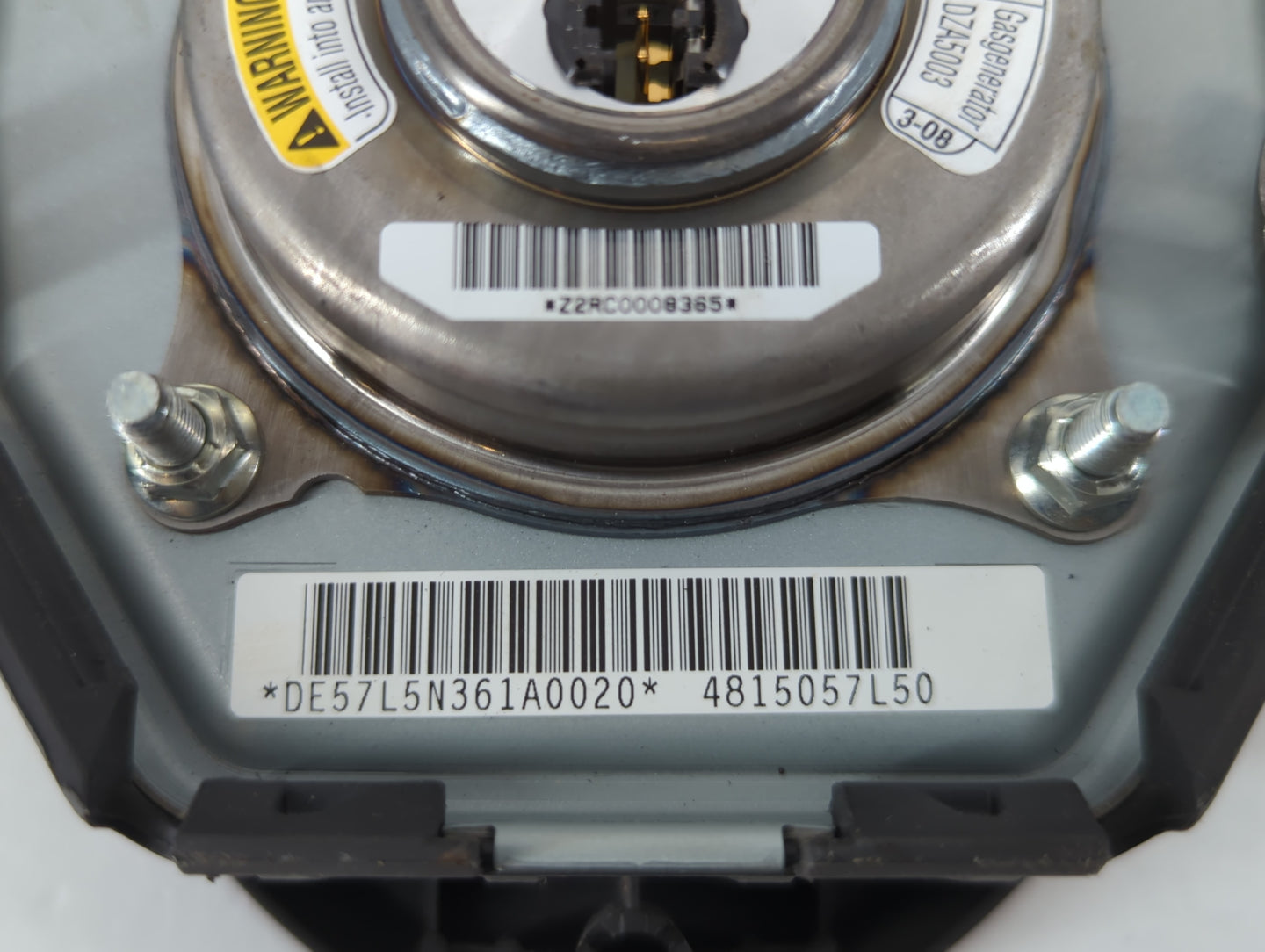 2010-2013 Suzuki Kizashi Air Bag Driver Left Steering Wheel Mounted P/N:4815057L50 Fits Fits 2010 2011 2012 2013 OEM Used Au