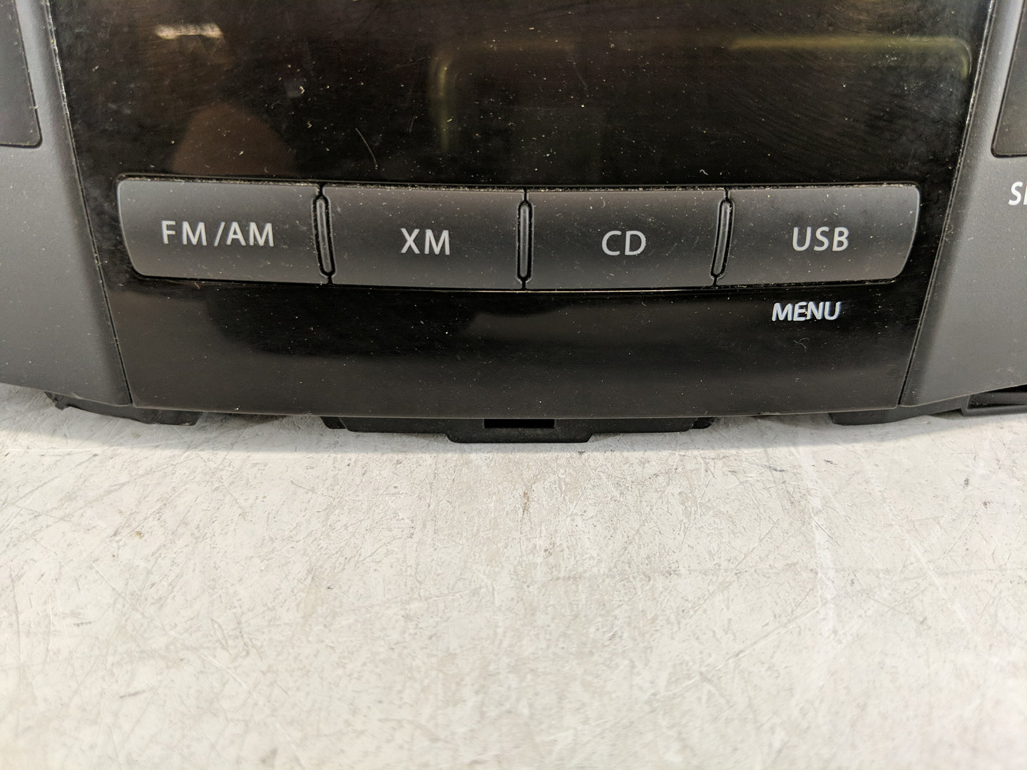 2010-2013 Suzuki Kizashi Radio AM FM Cd Player Receiver Replacement P/N:39101-57L01 Fits Fits 2010 2011 2012 2013 OEM Used A