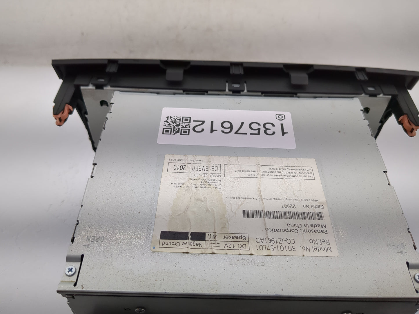 2010-2013 Suzuki Kizashi Radio AM FM Cd Player Receiver Replacement P/N:39101-57L01 Fits Fits 2010 2011 2012 2013 OEM Used A