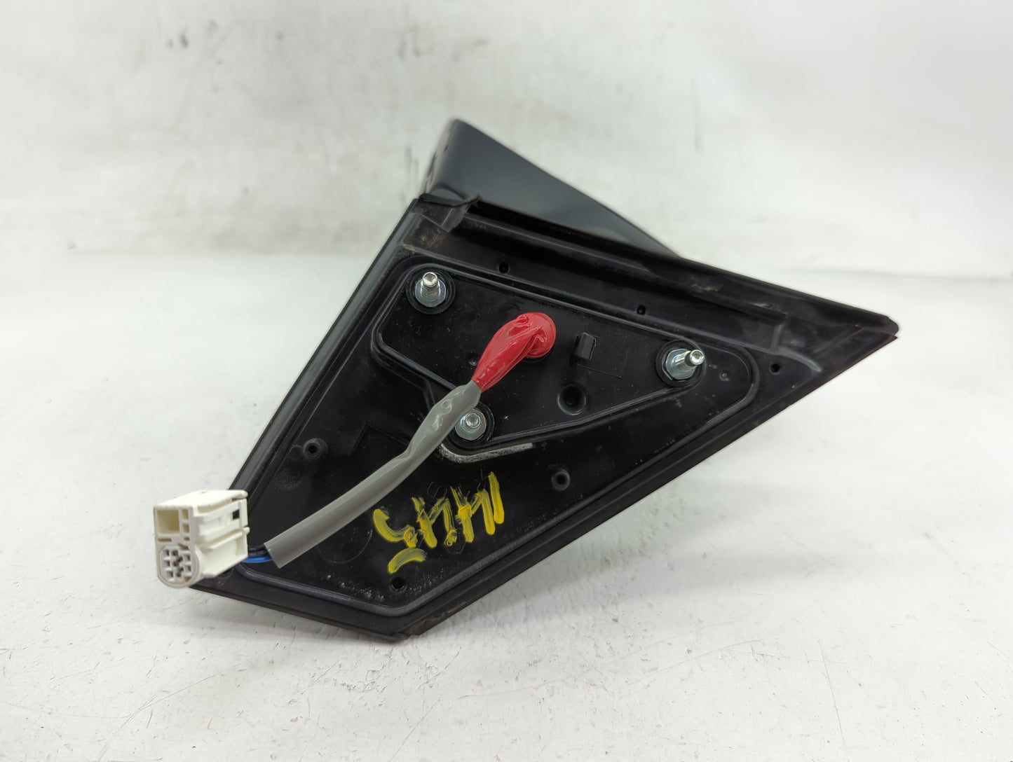 2010-2013 Suzuki Kizashi Driver Side View Mirror - Left Door Mirror OEM Used - Oemusedautoparts1.com