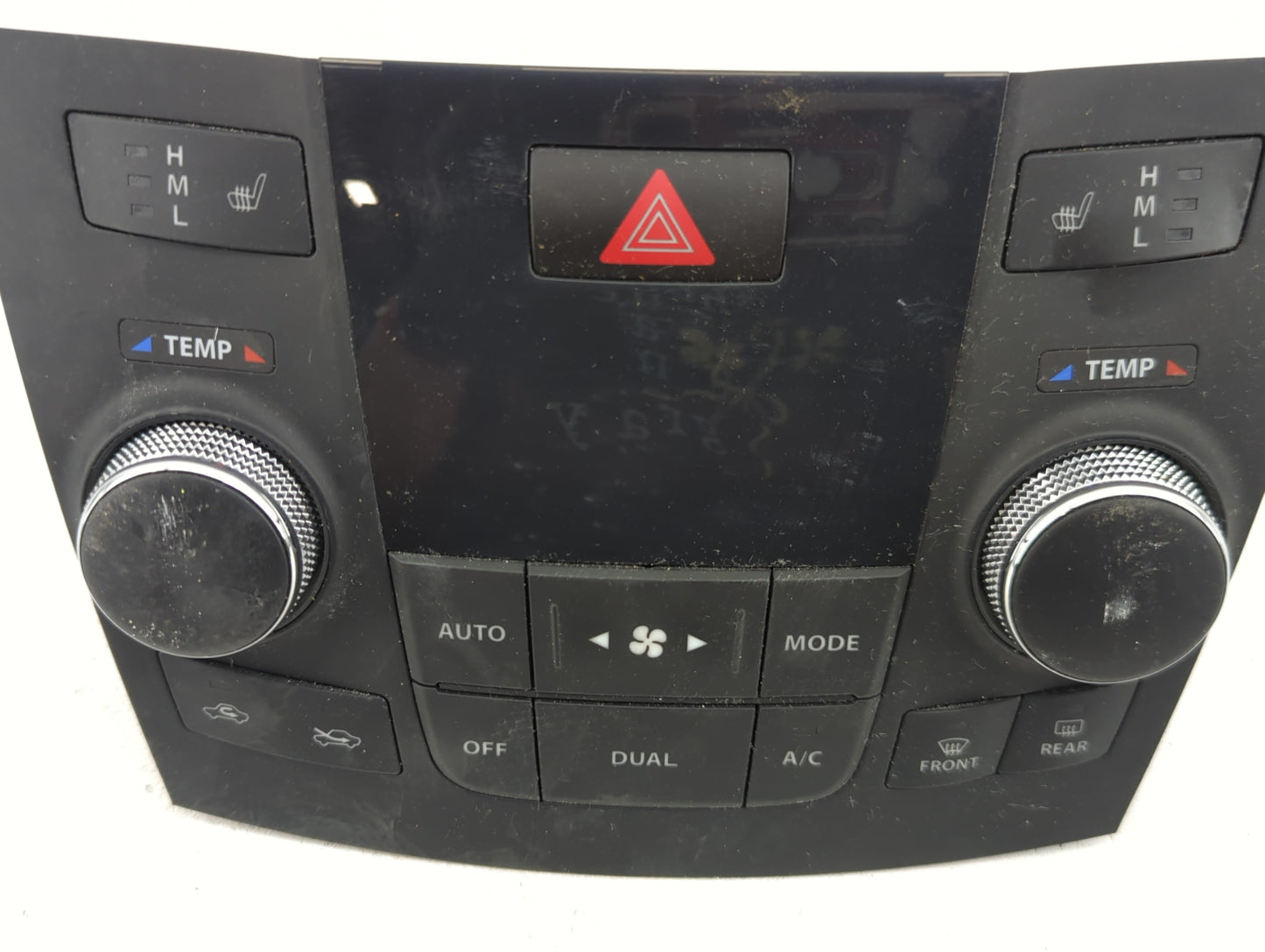 2011 Suzuki Kizashi Climate Control Module Temperature AC/Heater Replacement P/N:39510-57LA0 39510-57L8 Fits Fits 2010 2012 