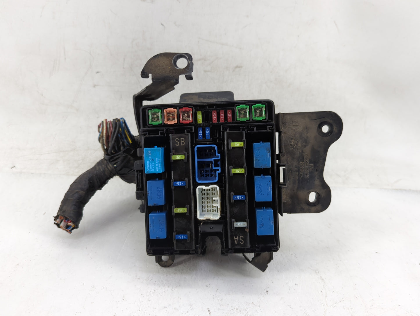 2011 Suzuki Vitara Fusebox Fuse Box Panel Relay Module P/N:8942 YA1 Fits Fits 2010 2012 2013 OEM Used Auto Parts - Oemusedau