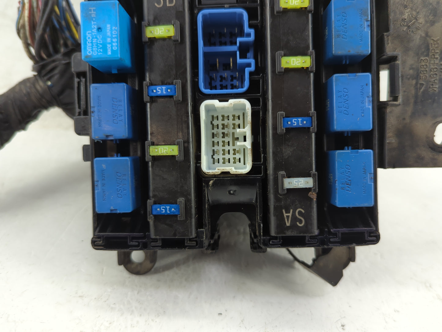 2011 Suzuki Vitara Fusebox Fuse Box Panel Relay Module P/N:8942 YA1 Fits Fits 2010 2012 2013 OEM Used Auto Parts - Oemusedau