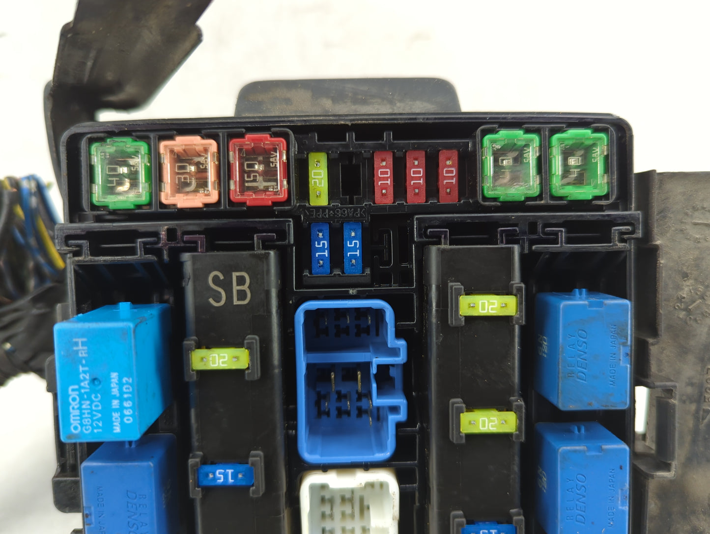 2011 Suzuki Vitara Fusebox Fuse Box Panel Relay Module P/N:8942 YA1 Fits Fits 2010 2012 2013 OEM Used Auto Parts - Oemusedau