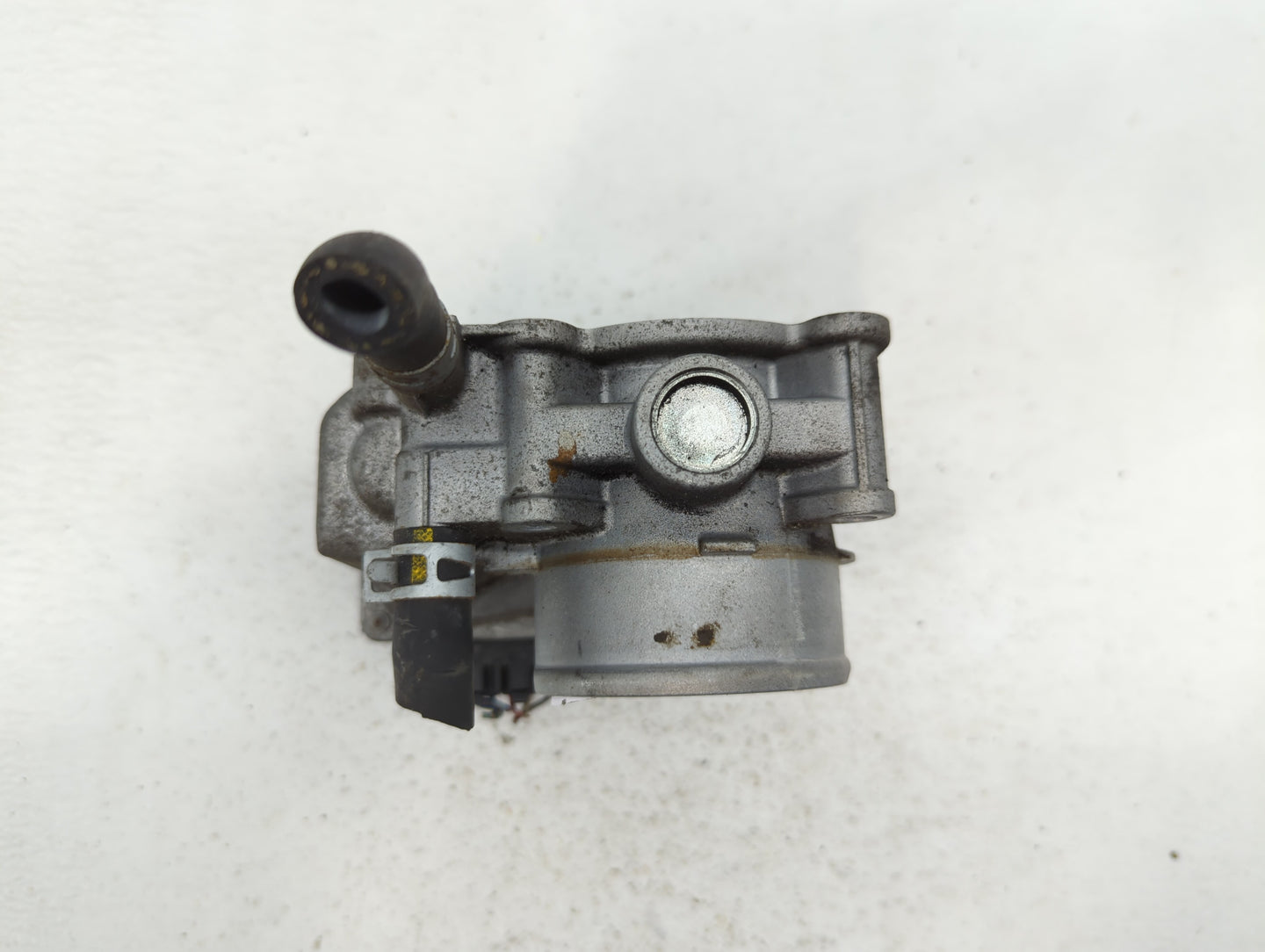 2011 Suzuki Vitara Throttle Body P/N:12M14 1280 Fits Fits 2009 2010 2012 2013 OEM Used Auto Parts - Oemusedautoparts1.com