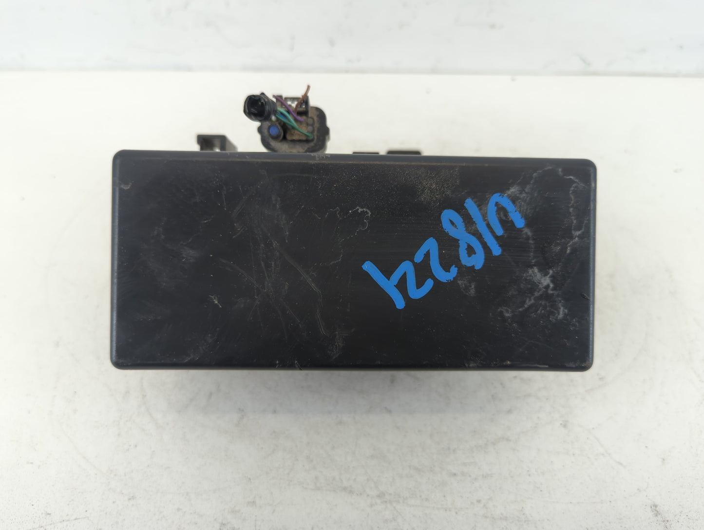 2011 Suzuki Vitara Fusebox Fuse Box Panel Relay Module P/N:9BU0B 7281-8507 Fits Fits 2010 2012 2013 OEM Used Auto Parts - Oe