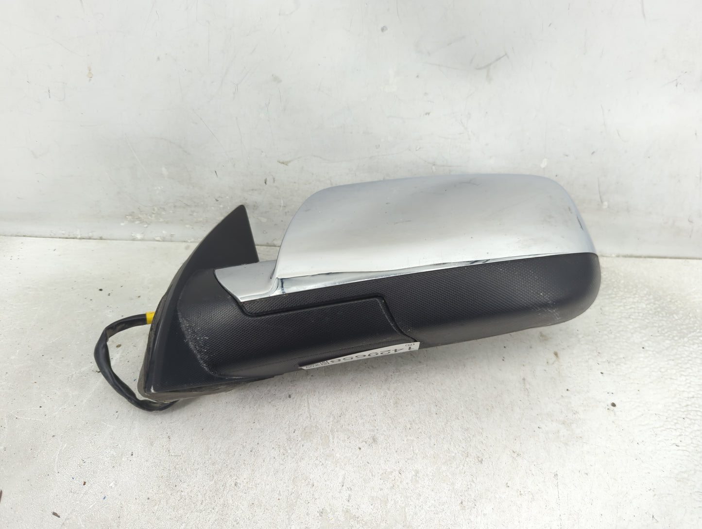 2011 Terrain Terrain Driver Side View Mirror - Left Door Mirror OEM Used - Oemusedautoparts1.com