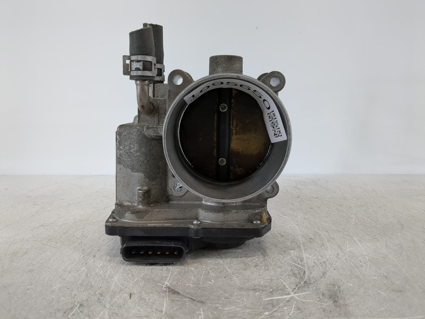 2005-2018 Toyota Avalon Throttle Body P/N:22030-0P050 Fits OEM Used Auto Parts - Oemusedautoparts1.com