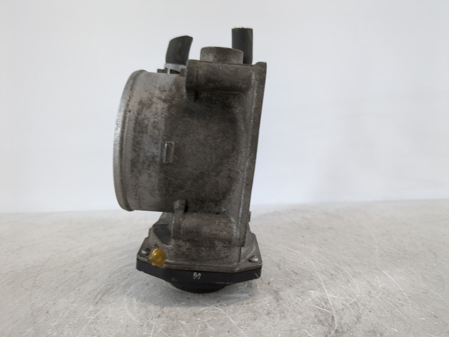 2005-2018 Toyota Avalon Throttle Body P/N:22030-0P050 Fits OEM Used Auto Parts - Oemusedautoparts1.com