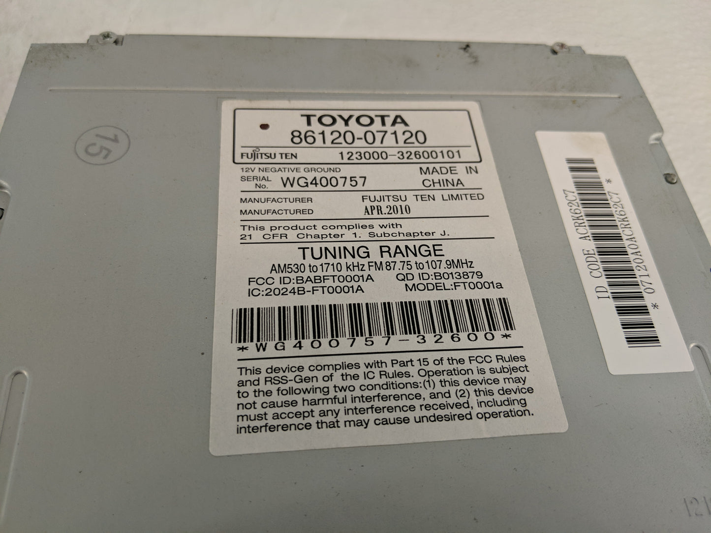 2011-2012 Toyota Avalon Radio AM FM Cd Player Receiver Replacement P/N:86120-07120 Fits Fits 2011 2012 OEM Used Auto Parts -