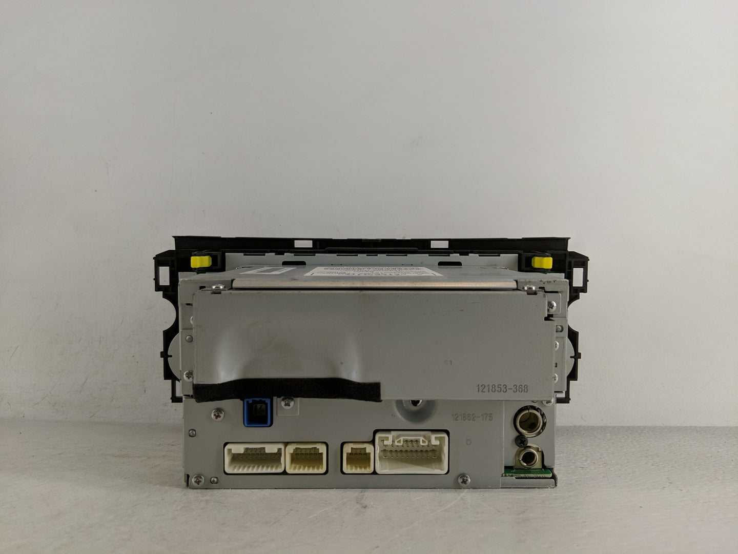 2011-2012 Toyota Avalon Radio AM FM Cd Player Receiver Replacement P/N:86120-07120 Fits Fits 2011 2012 OEM Used Auto Parts -