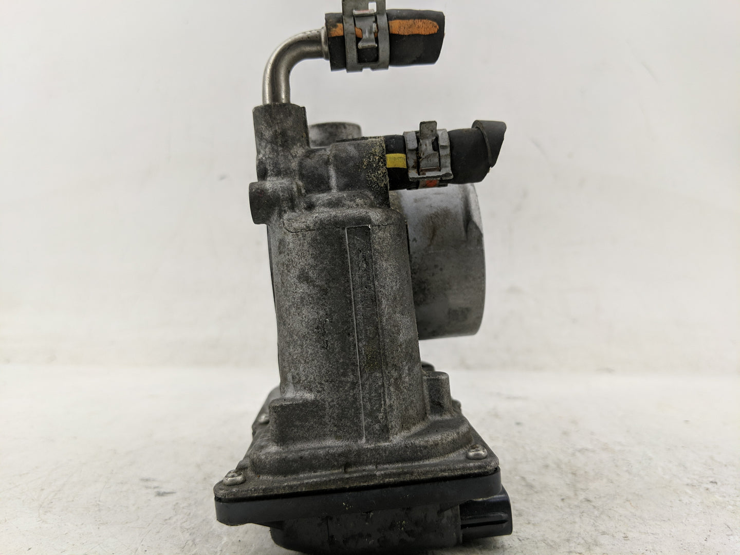 2013-2018 Toyota Avalon Throttle Body P/N:22030-36020 Fits Fits 2012 2013 2014 2015 2016 2017 2018 2019 2020 2021 OEM Used A