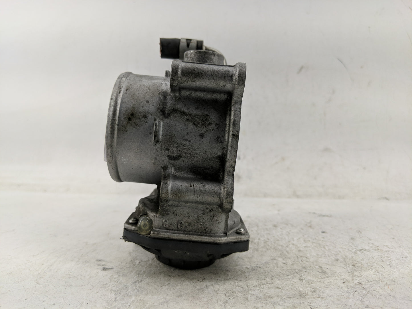 2013-2018 Toyota Avalon Throttle Body P/N:22030-36020 Fits Fits 2012 2013 2014 2015 2016 2017 2018 2019 2020 2021 OEM Used A
