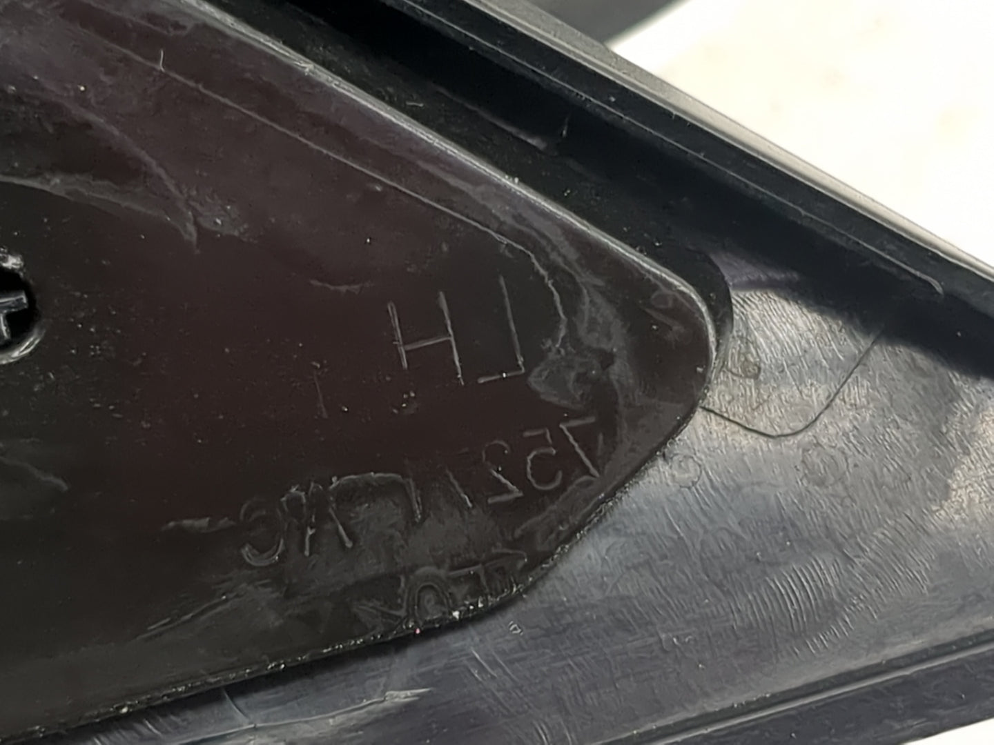 2011 Toyota Avalon Driver Side View Mirror - Left Door Mirror OEM Used - Oemusedautoparts1.com