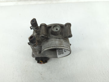 2005-2018 Toyota Avalon Throttle Body P/N:22030-0P050 Fits OEM Used Auto Parts