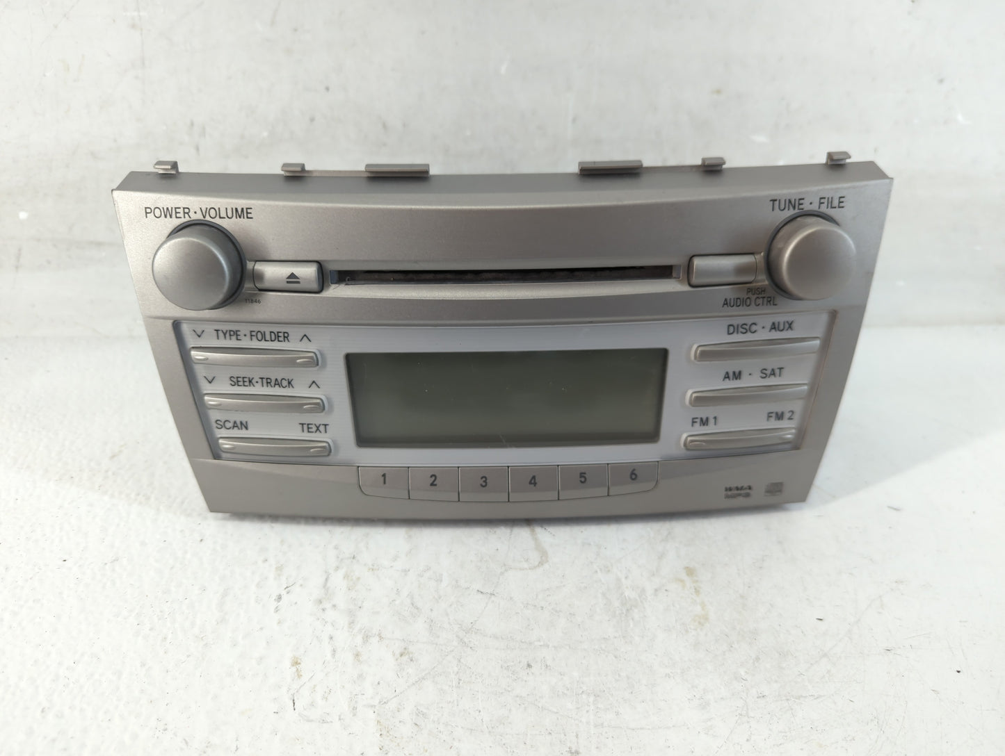 2010-2011 Toyota Camry Radio AM FM Cd Player Receiver Replacement P/N:86120-06480 Fits OEM Used Auto Parts - Oemusedautopart