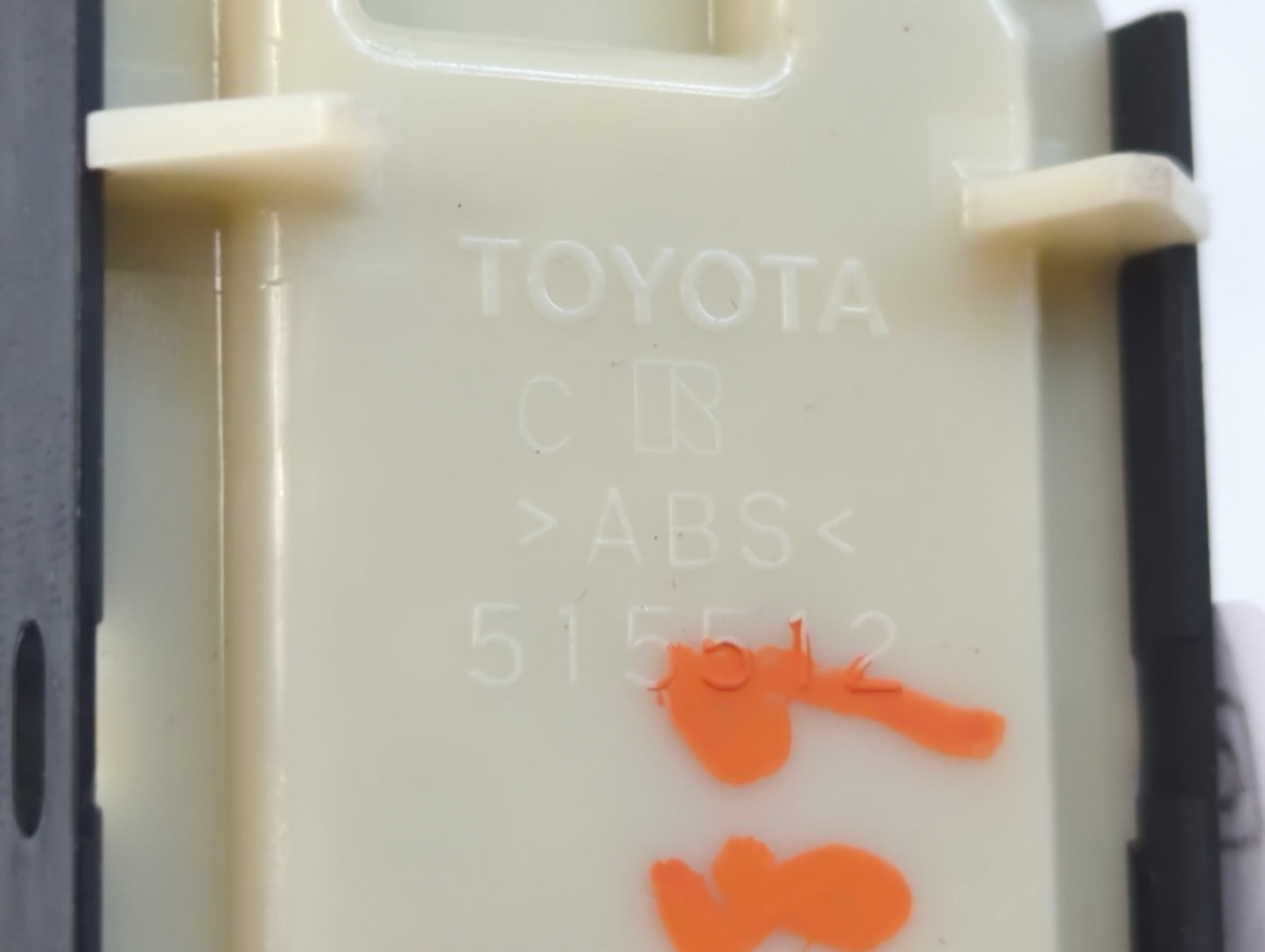2010-2011 Toyota Camry Master Power Window Switch Replacement Driver Side Left P/N:515512 Fits OEM Used Auto Parts - Oemused