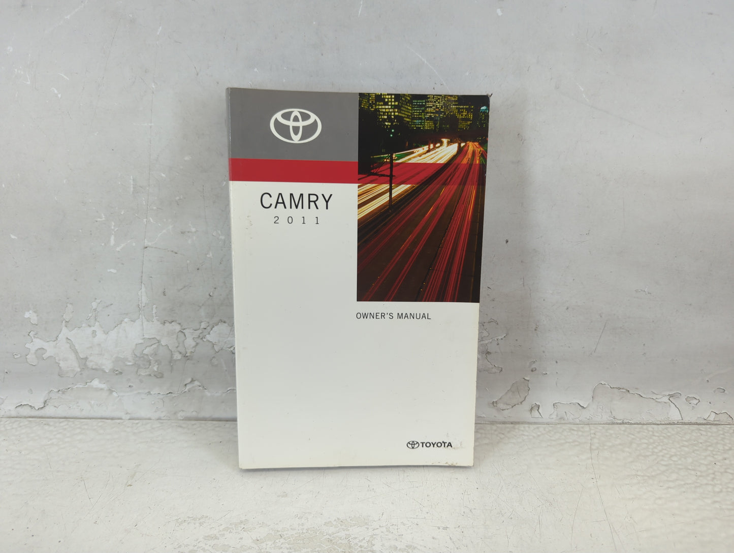 2011 Toyota Camry Owners Manual Book Guide P/N:01999-33843 OEM Used Auto Parts - Oemusedautoparts1.com