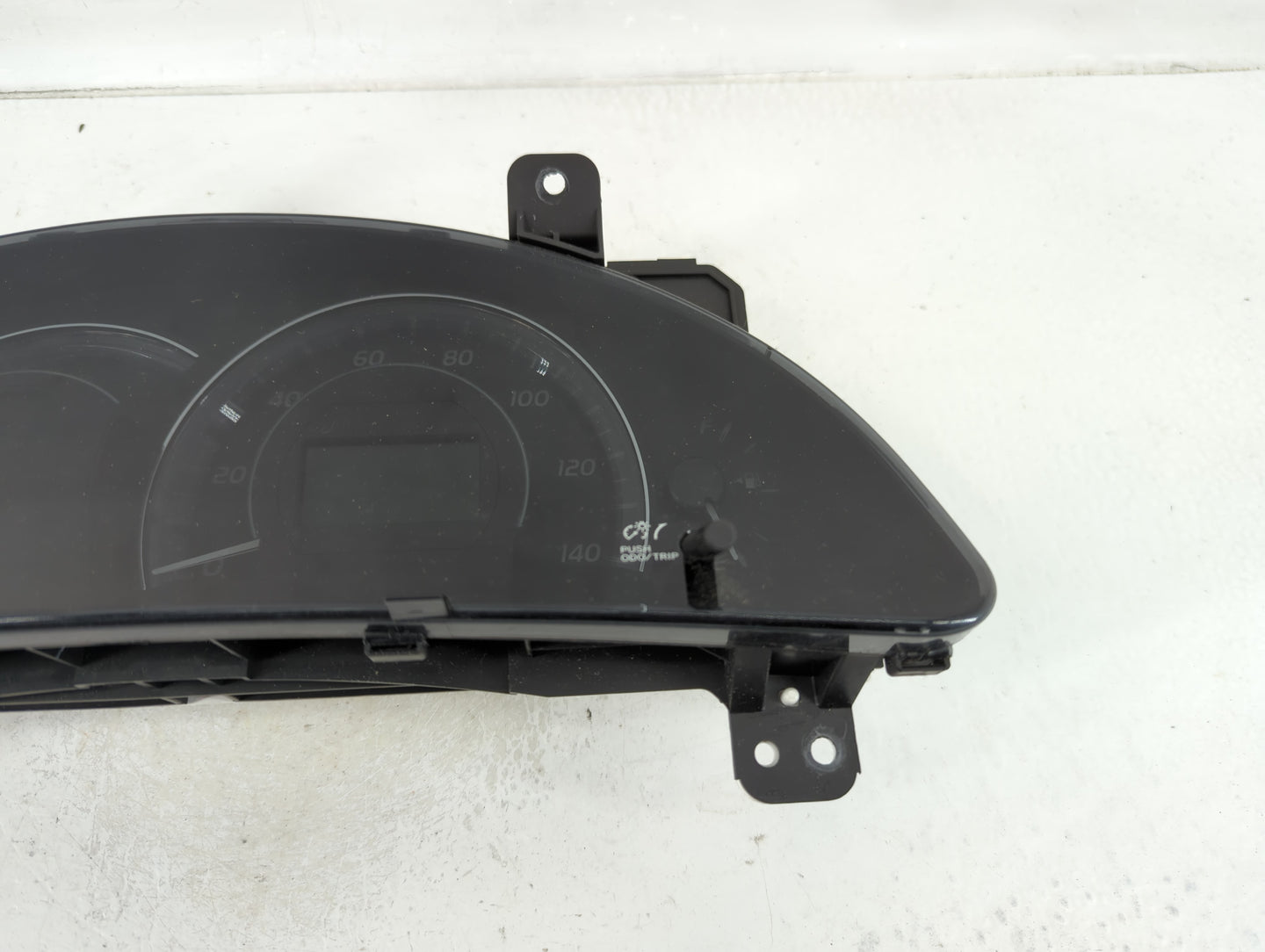 2010-2011 Toyota Camry Instrument Cluster Speedometer Gauges P/N:83800-06J50 Fits Fits 2010 2011 OEM Used Auto Parts - Oemus