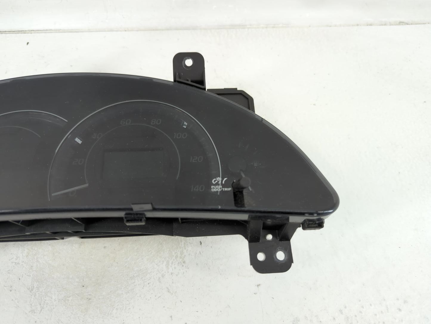 2010-2011 Toyota Camry Instrument Cluster Speedometer Gauges P/N:83800-06J50 Fits Fits 2010 2011 OEM Used Auto Parts - Oemus