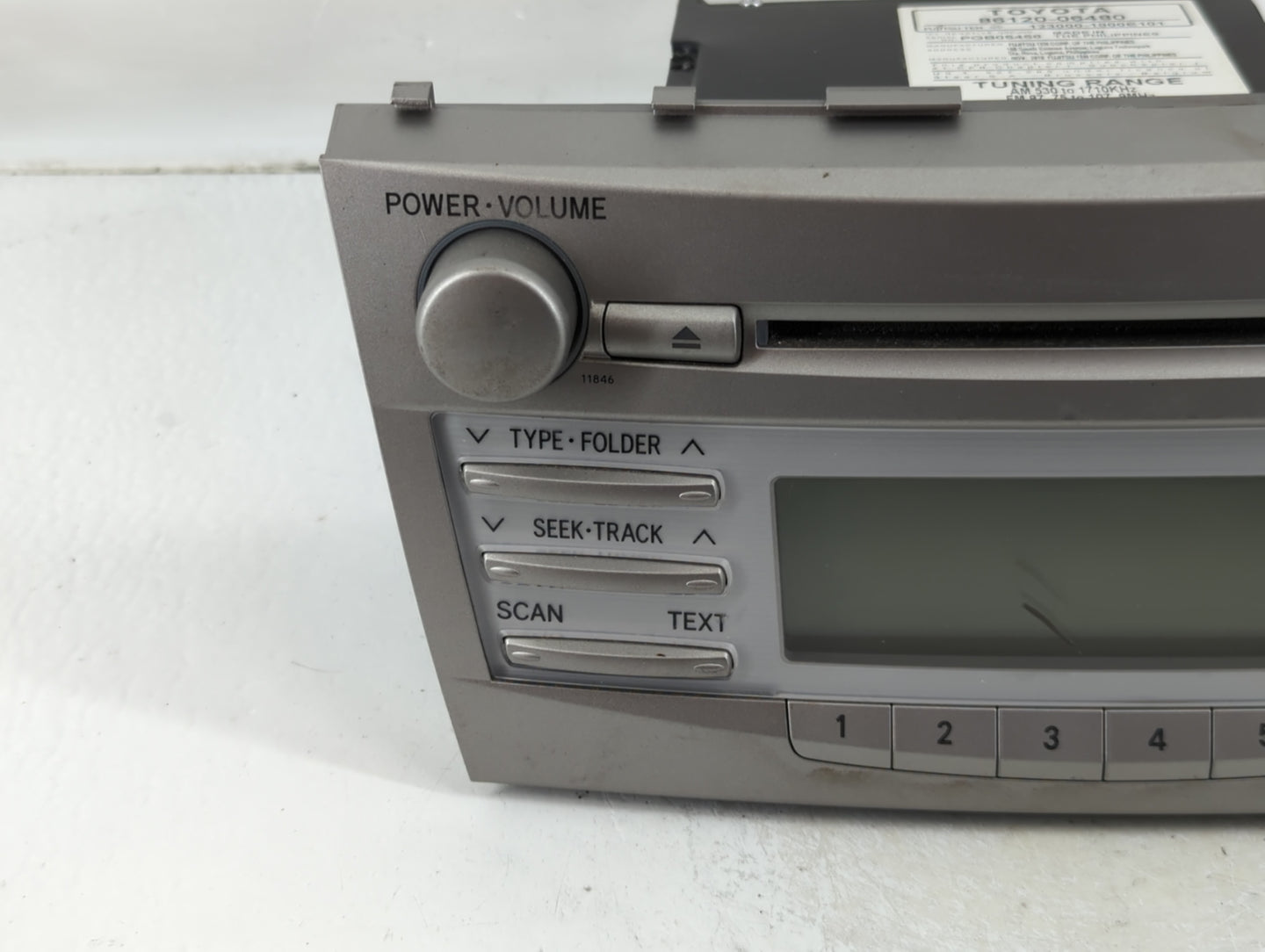 2010-2011 Toyota Camry Radio AM FM Cd Player Receiver Replacement P/N:86120-06480 Fits Fits 2010 2011 OEM Used Auto Parts - 