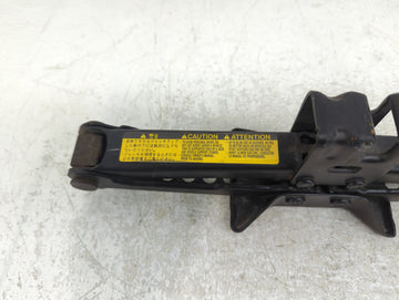 2011 Toyota Camry Spare Scissor Car Jack