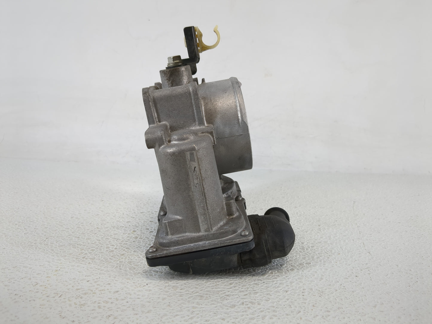 2010-2017 Toyota Camry Throttle Body P/N:22030-36010 22030-0V010 Fits Fits 2009 2010 2011 2012 2013 2014 2015 2016 2017 2018