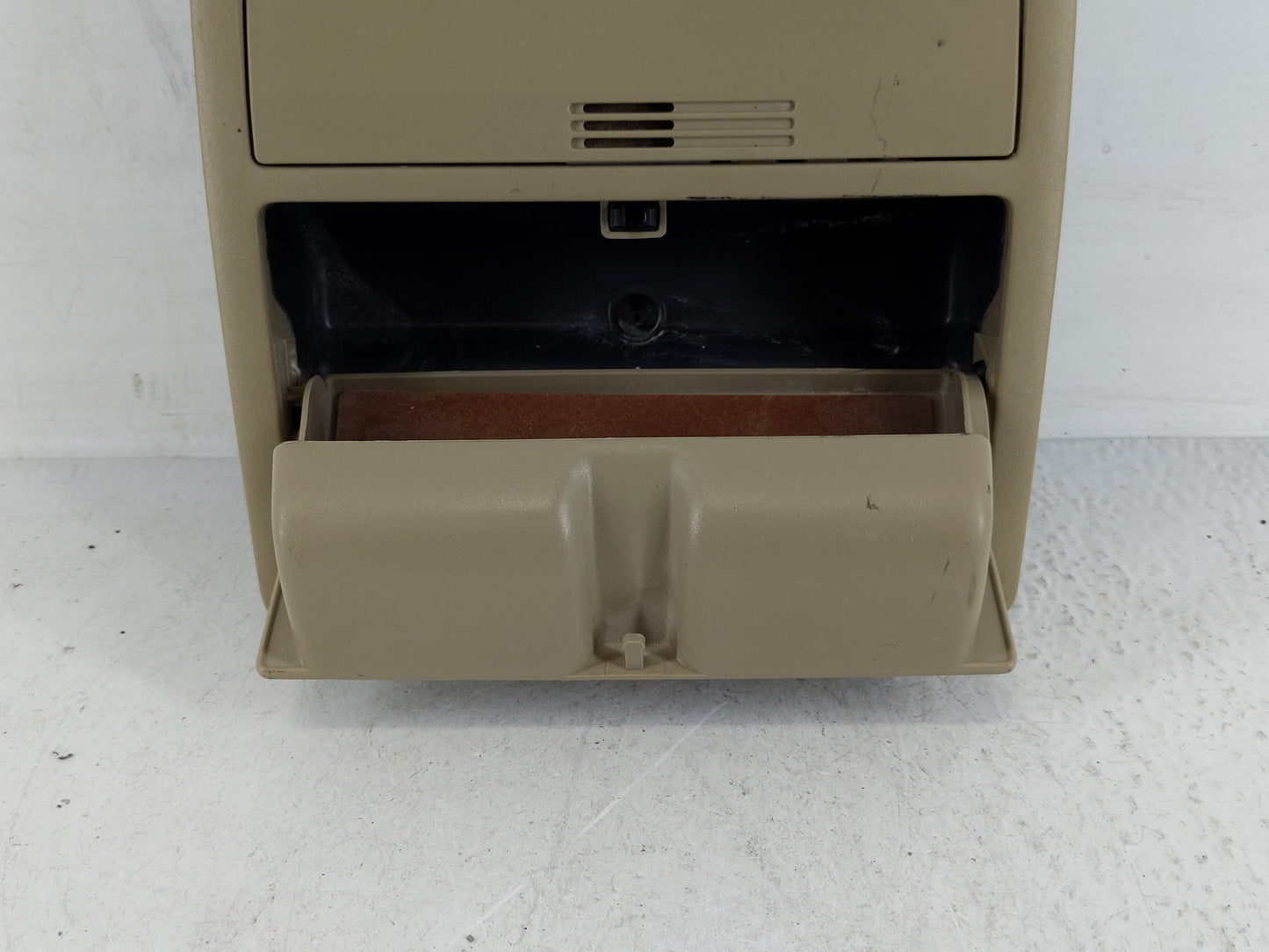 2011 Toyota Camry Overhead Roof Console - Oemusedautoparts1.com