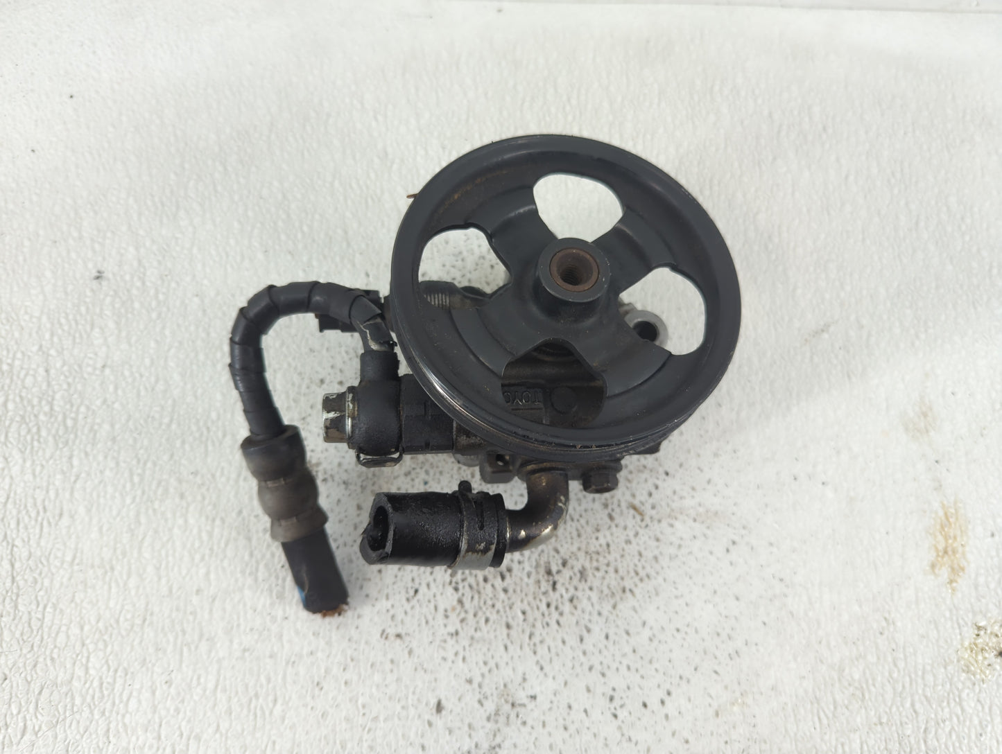 2010-2011 Toyota Camry Power Steering Column Pump Oem - Oemusedautoparts1.com
