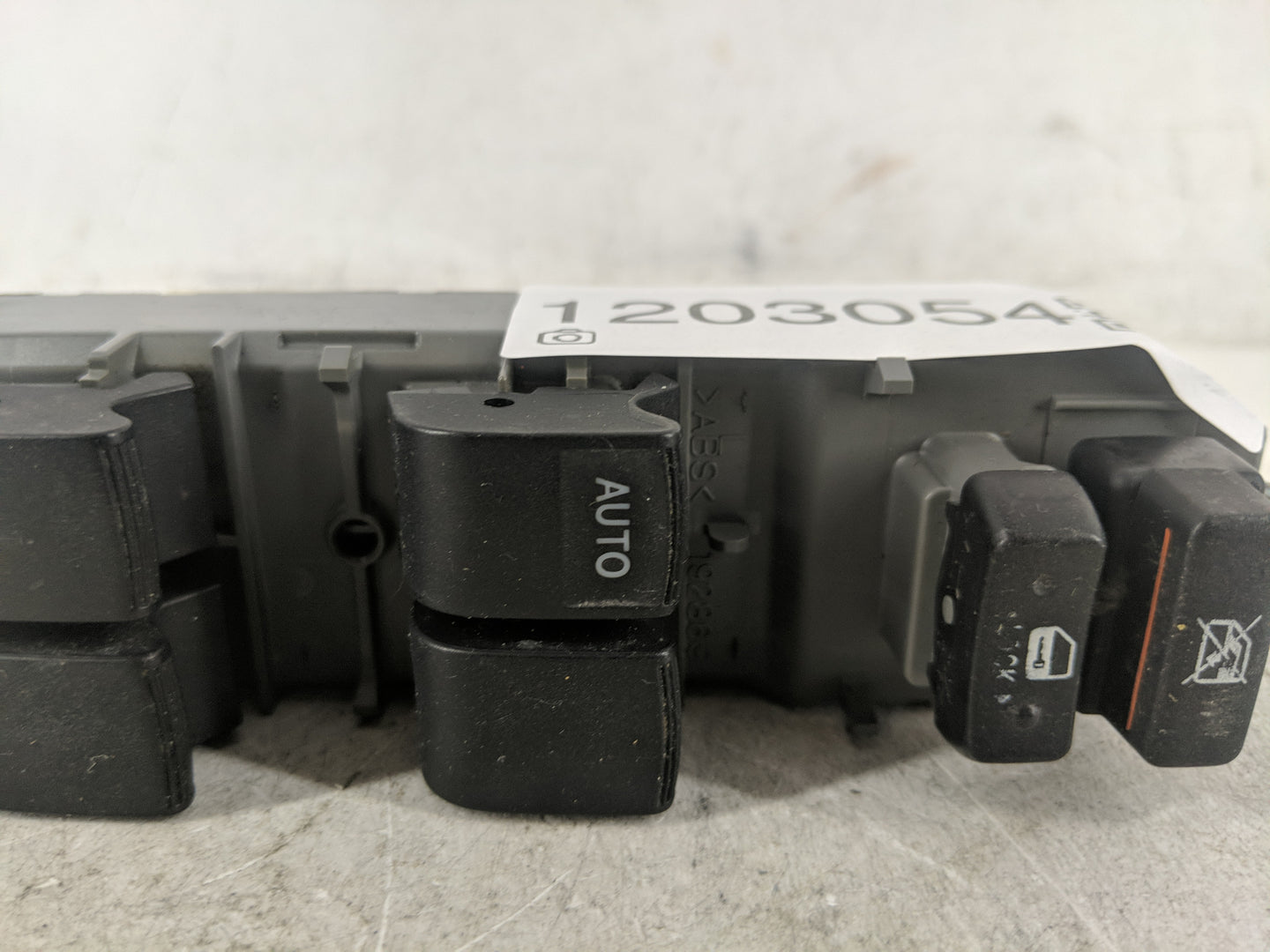 2010-2011 Toyota Camry Master Power Window Switch Replacement Driver Side Left Fits Fits 2008 2009 2010 2011 2012 2013 2014 